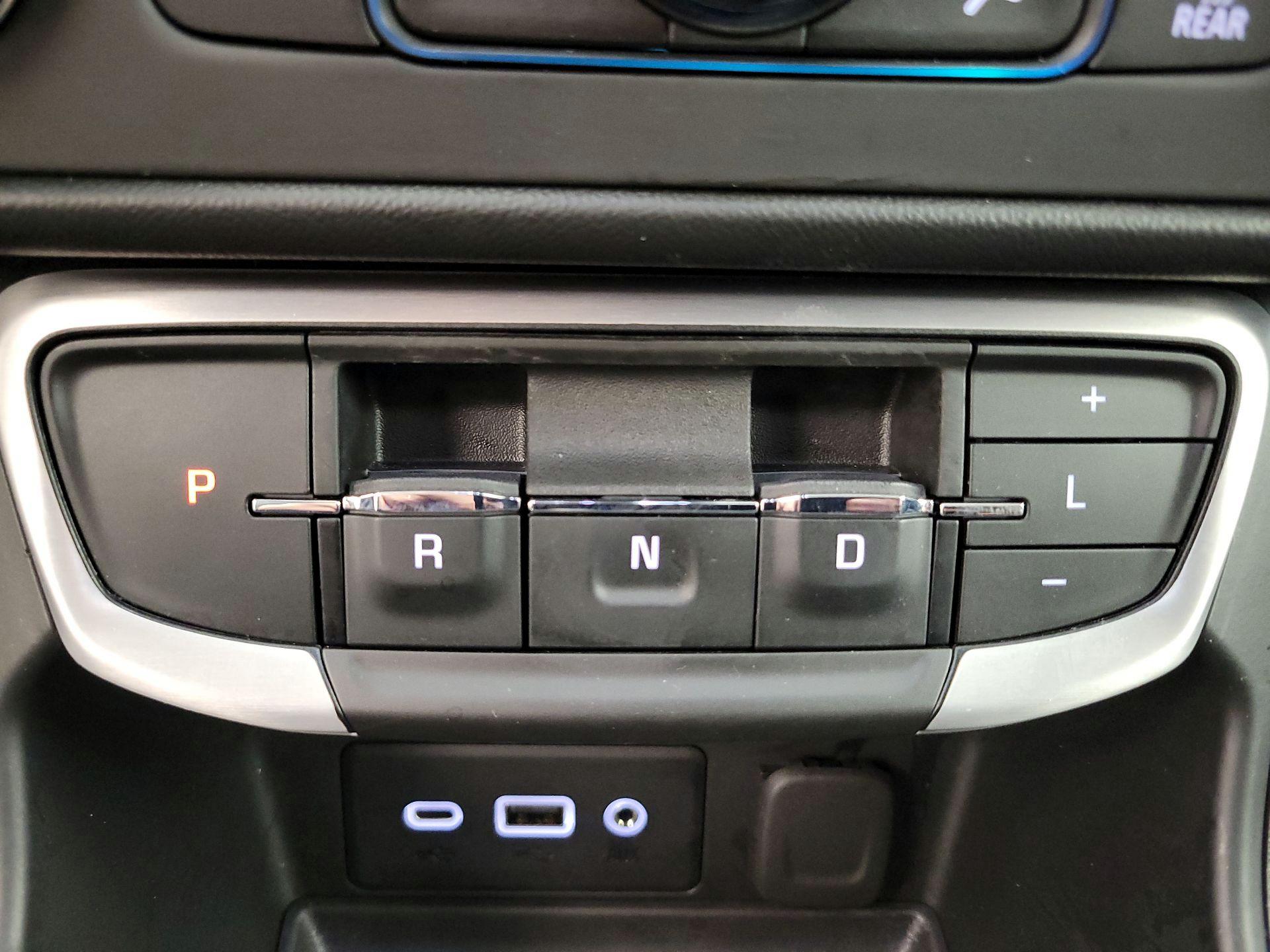 Thumbnail: 2022 GMC Terrain - 17