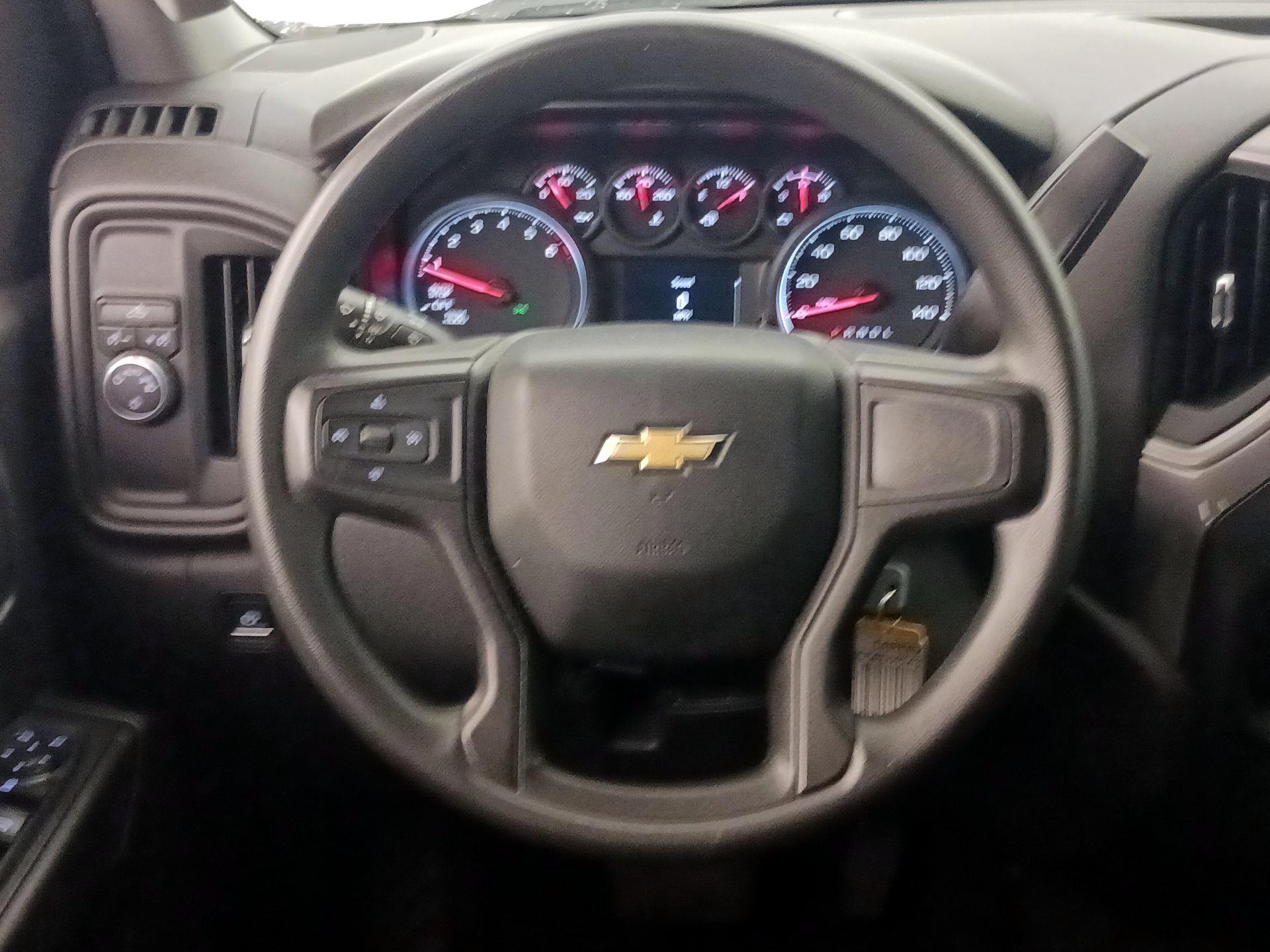 Thumbnail: 2021 Chevrolet Silverado 1500 - 10