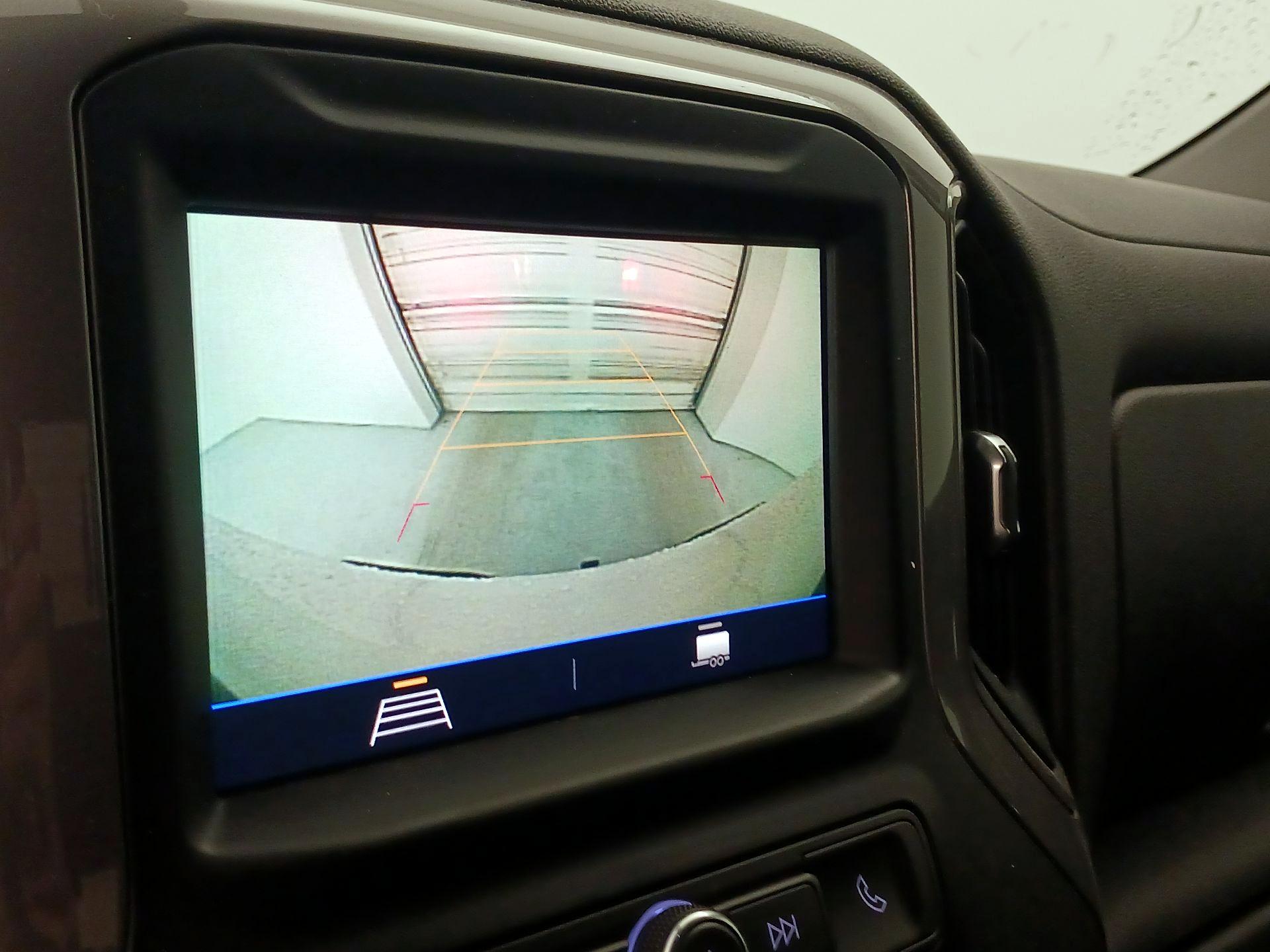 Thumbnail: 2021 Chevrolet Silverado 1500 - 14