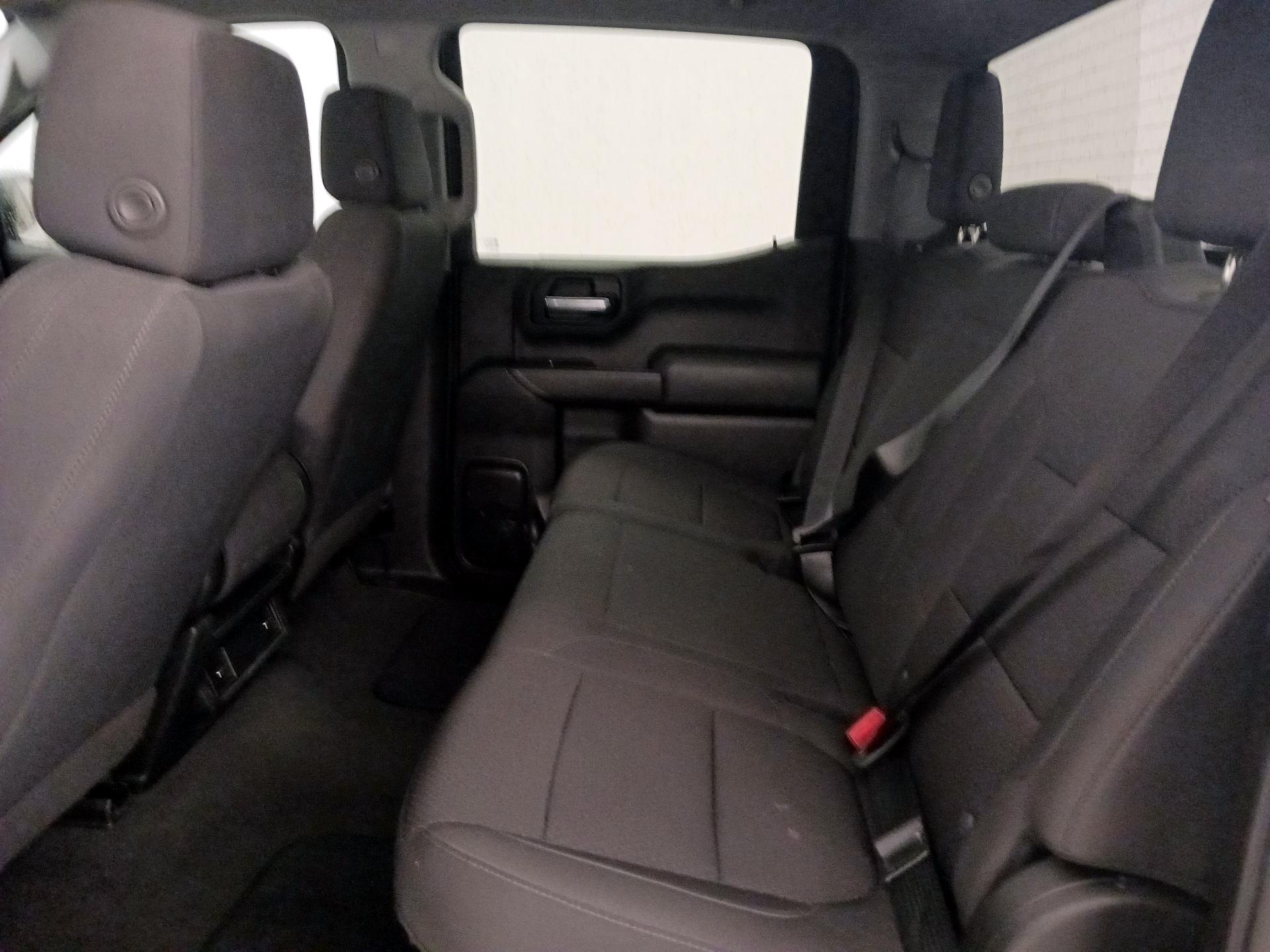 Thumbnail: 2021 Chevrolet Silverado 1500 - 19