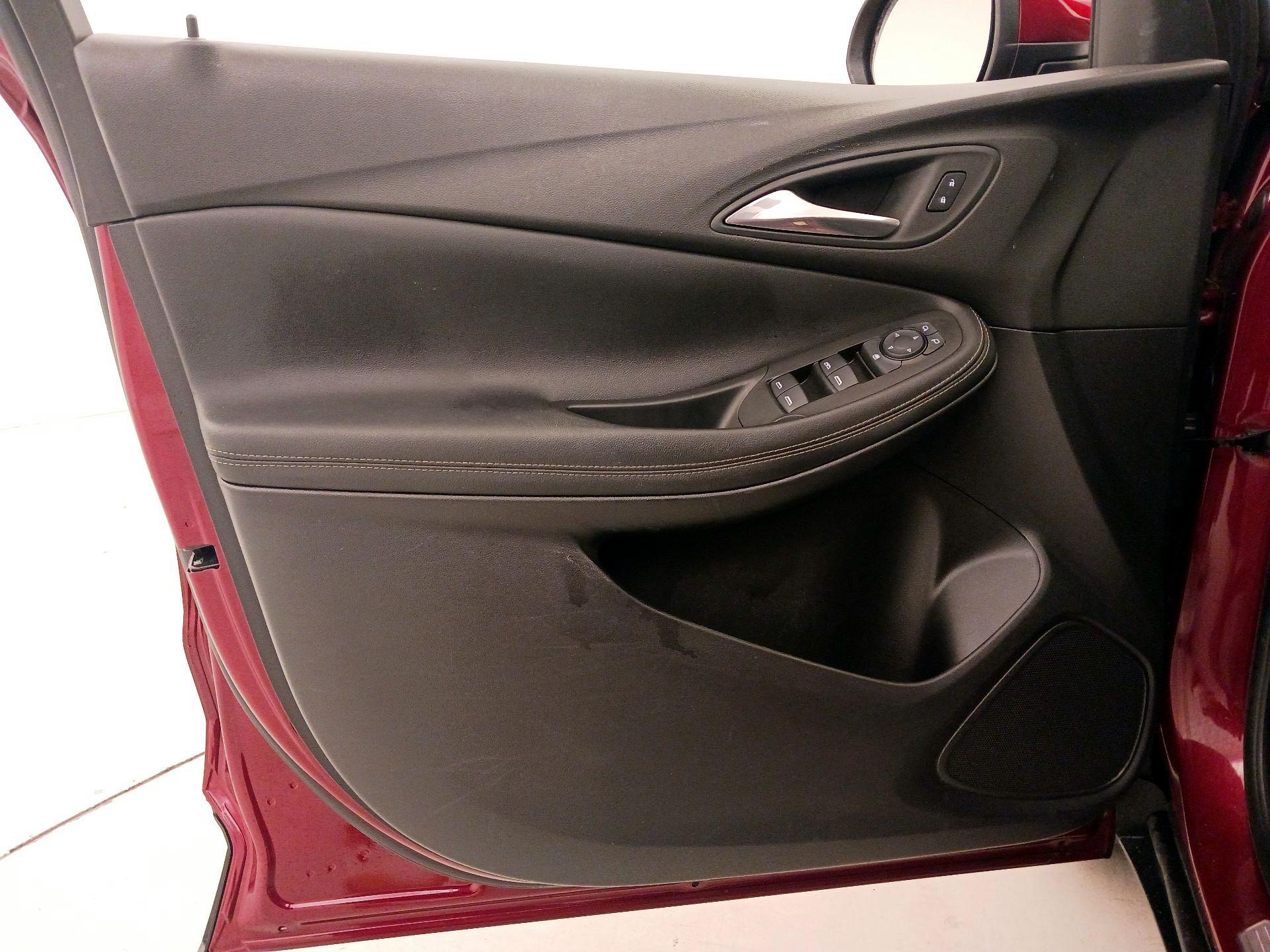 Thumbnail: 2023 Buick Encore GX - 12