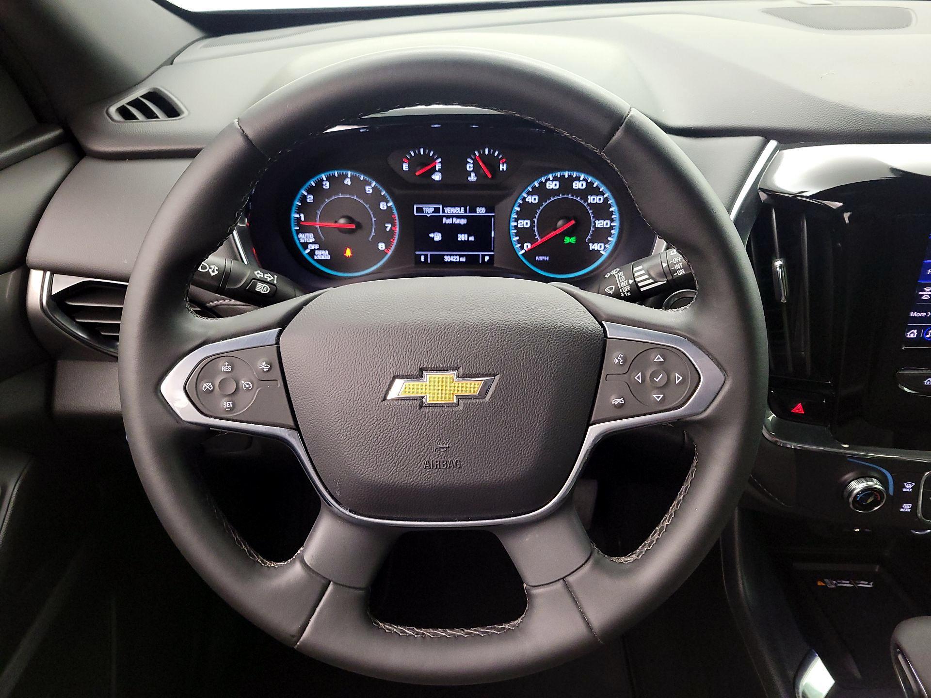 Thumbnail: 2023 Chevrolet Traverse - 10