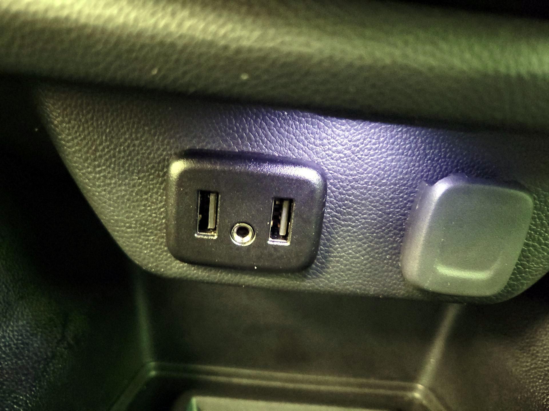 Thumbnail: 2023 Chevrolet Traverse - 18