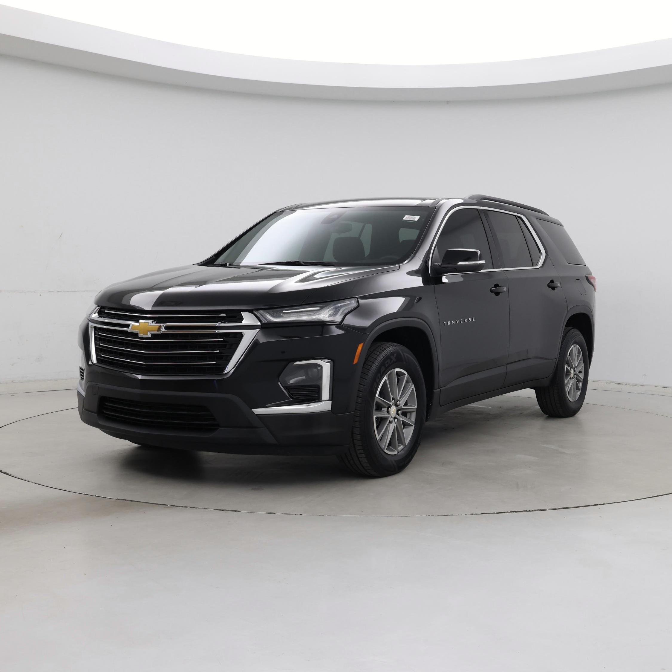 Thumbnail: 2023 Chevrolet Traverse - 4