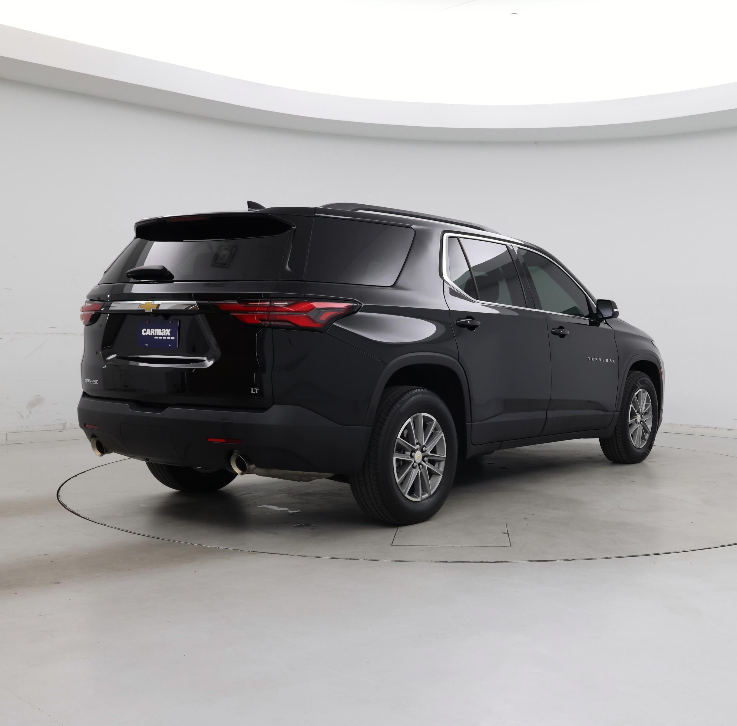 Thumbnail: 2023 Chevrolet Traverse - 8