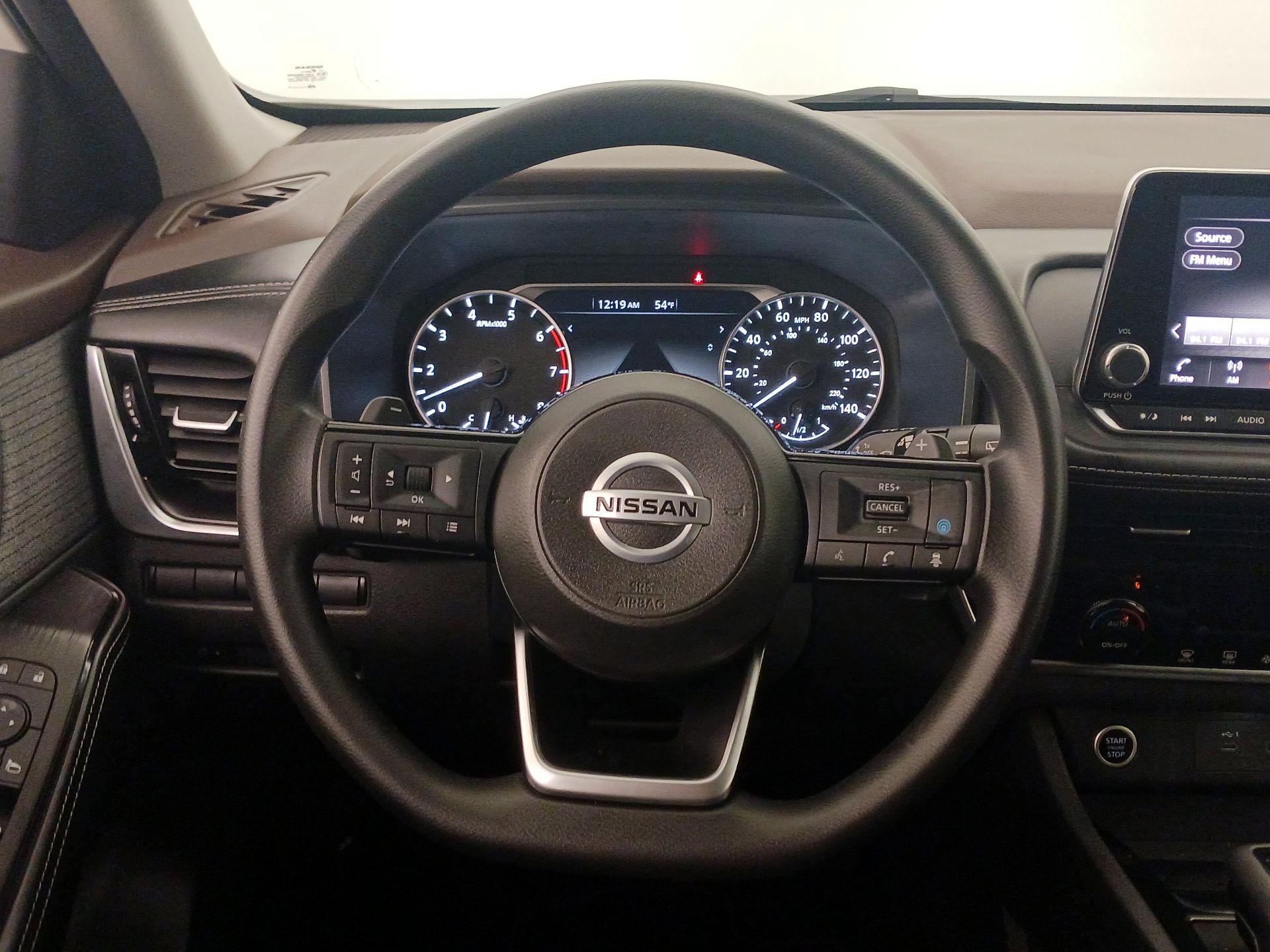 Thumbnail: 2021 Nissan Rogue - 10