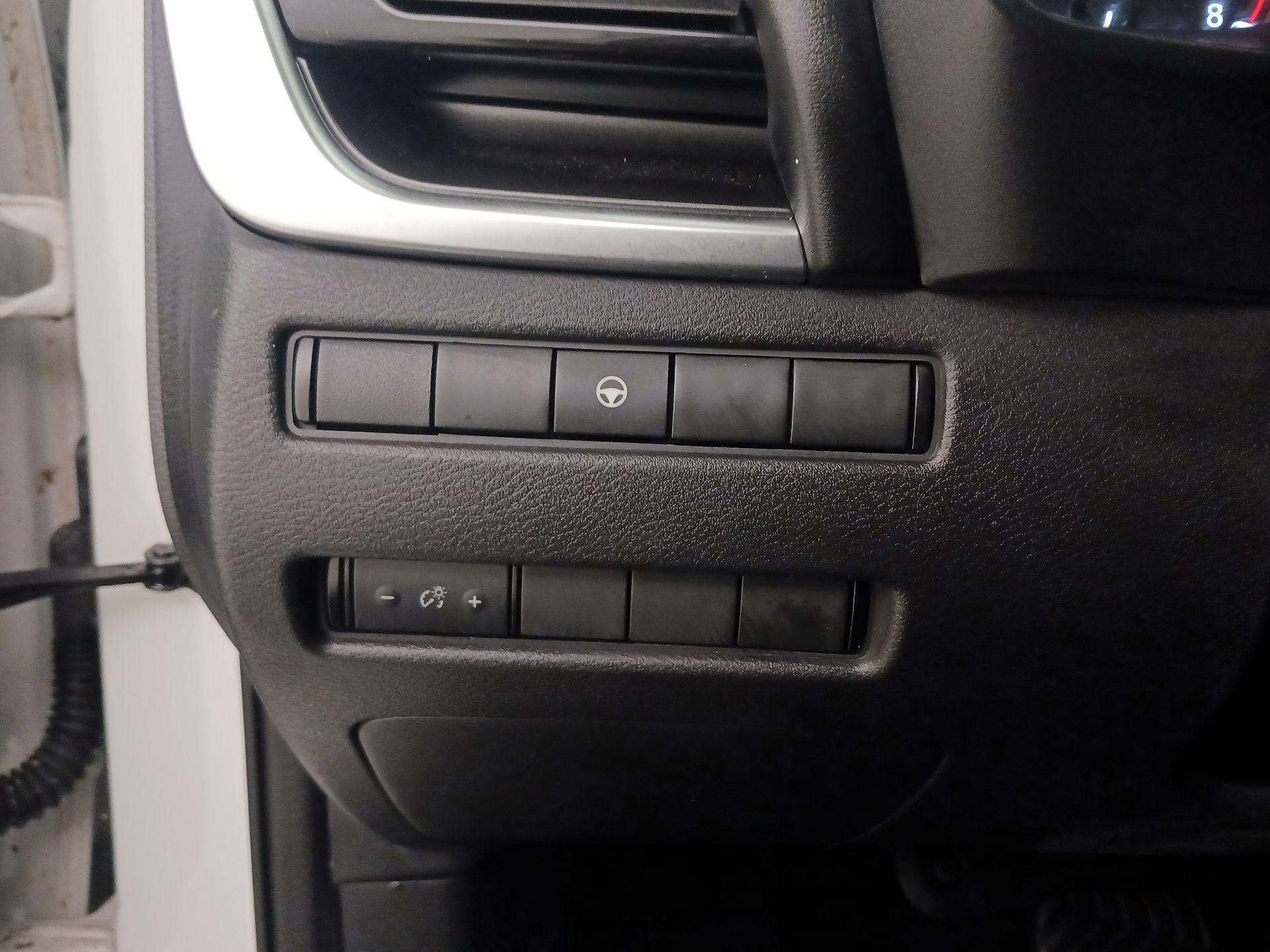 Thumbnail: 2021 Nissan Rogue - 13