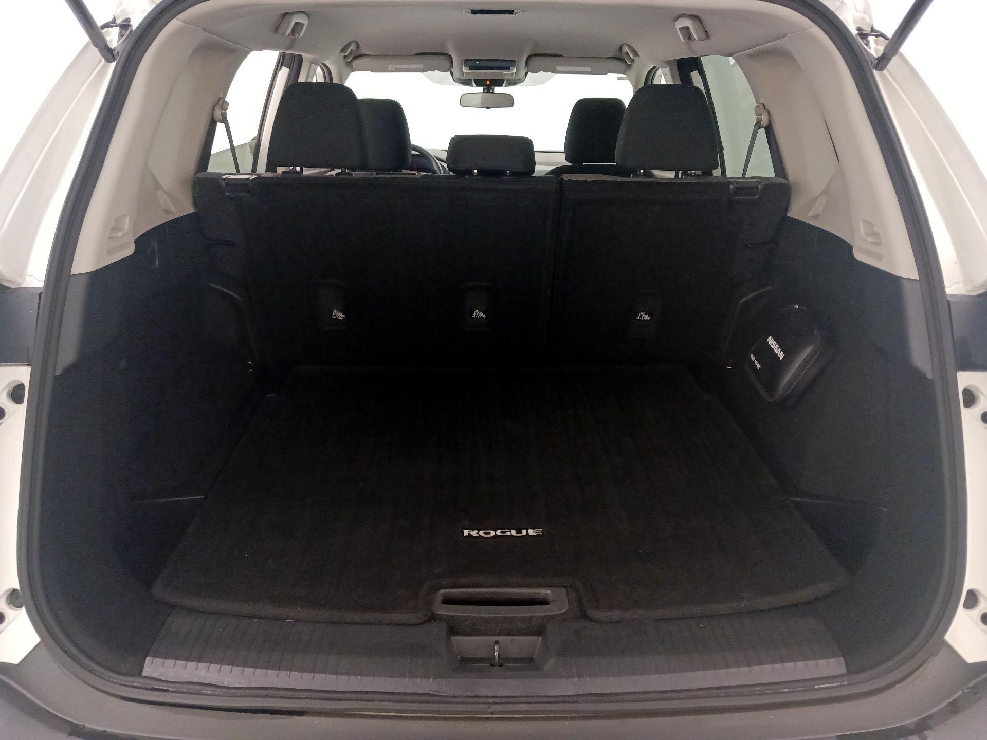 Thumbnail: 2021 Nissan Rogue - 20