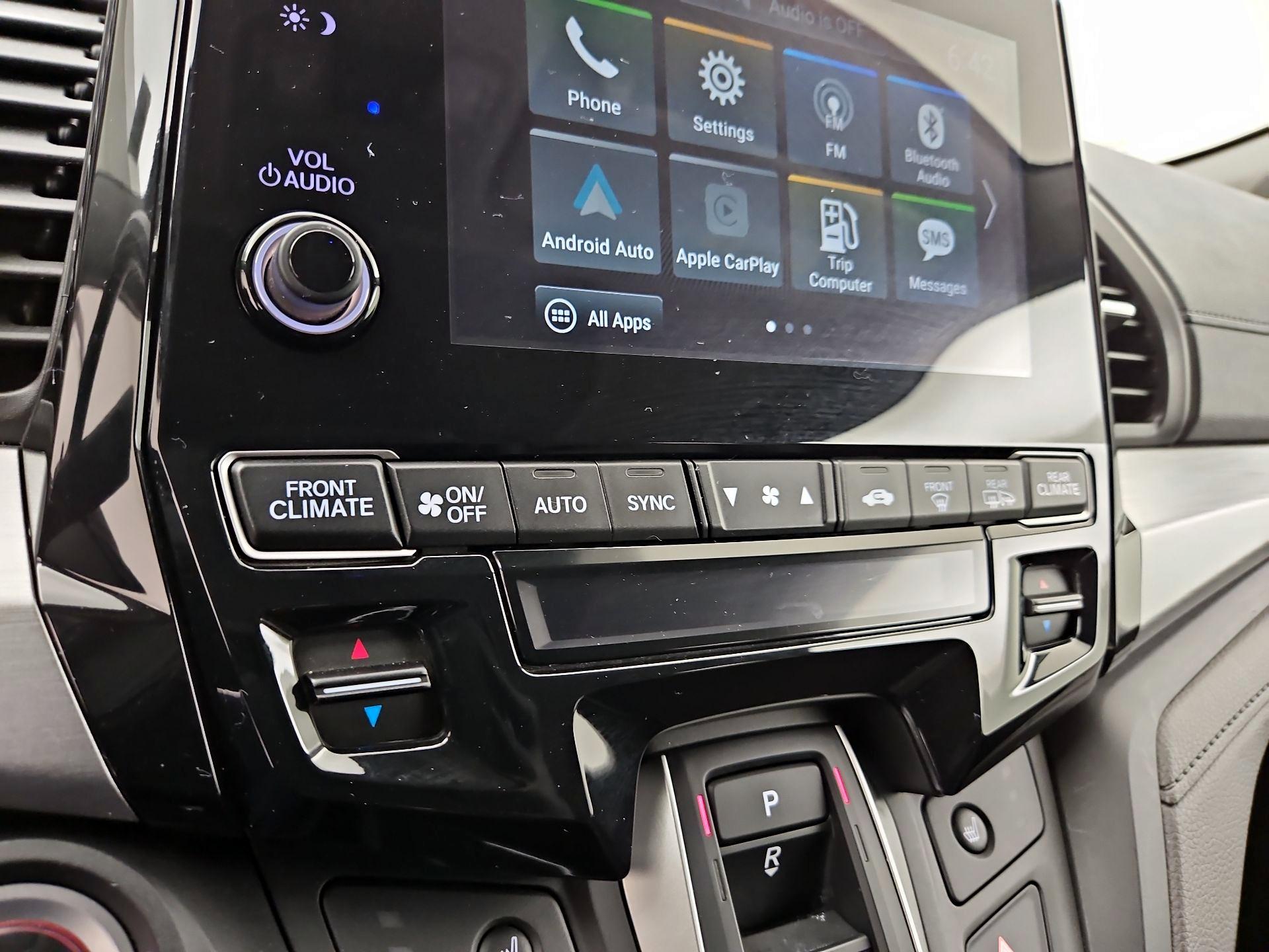 Thumbnail: 2020 Honda Odyssey - 16