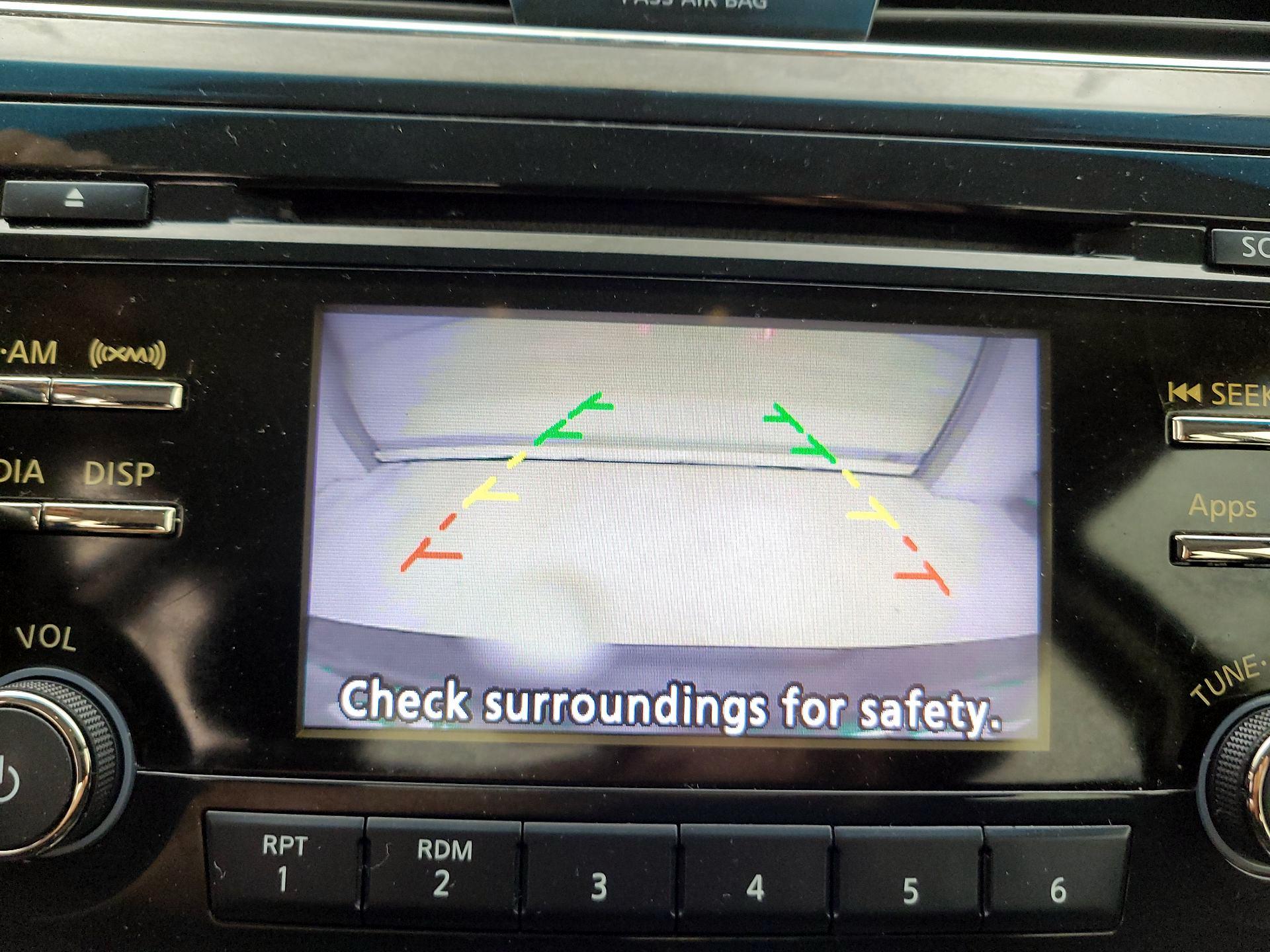 Thumbnail: 2015 Nissan Altima - 14