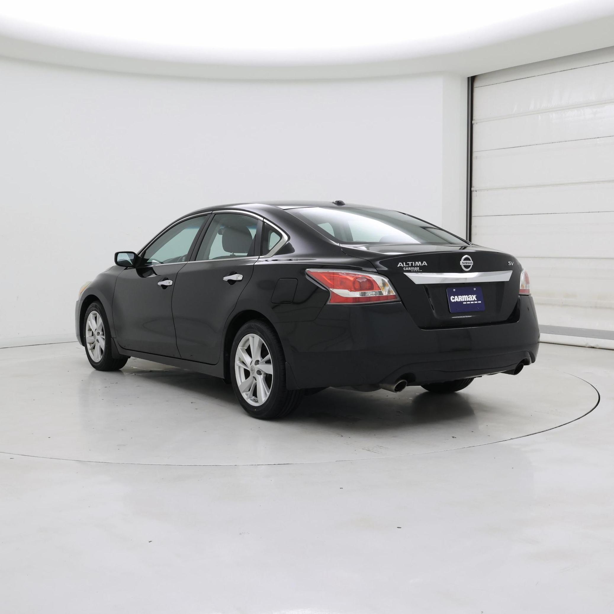 Thumbnail: 2015 Nissan Altima - 2