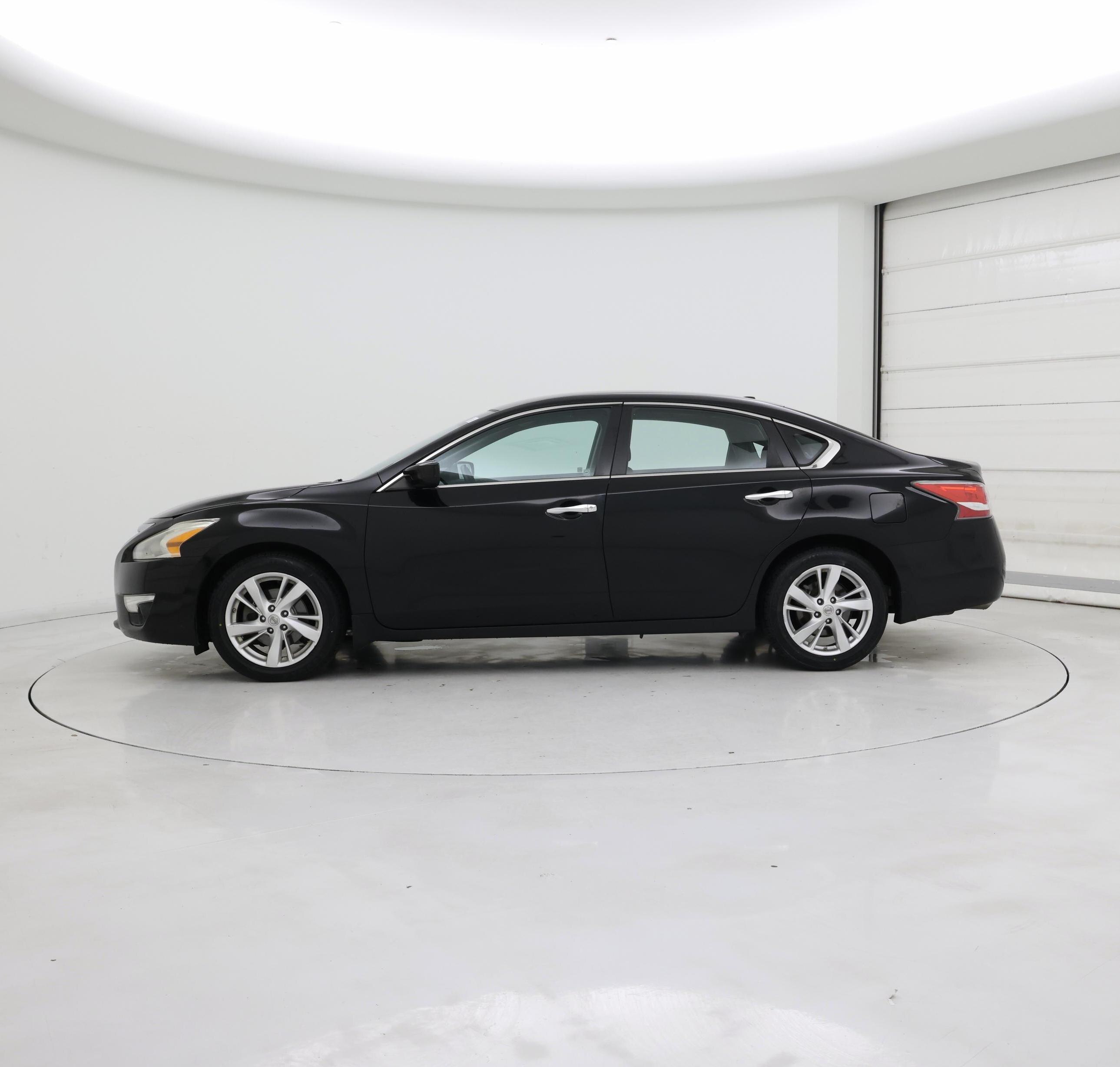 Thumbnail: 2015 Nissan Altima - 3