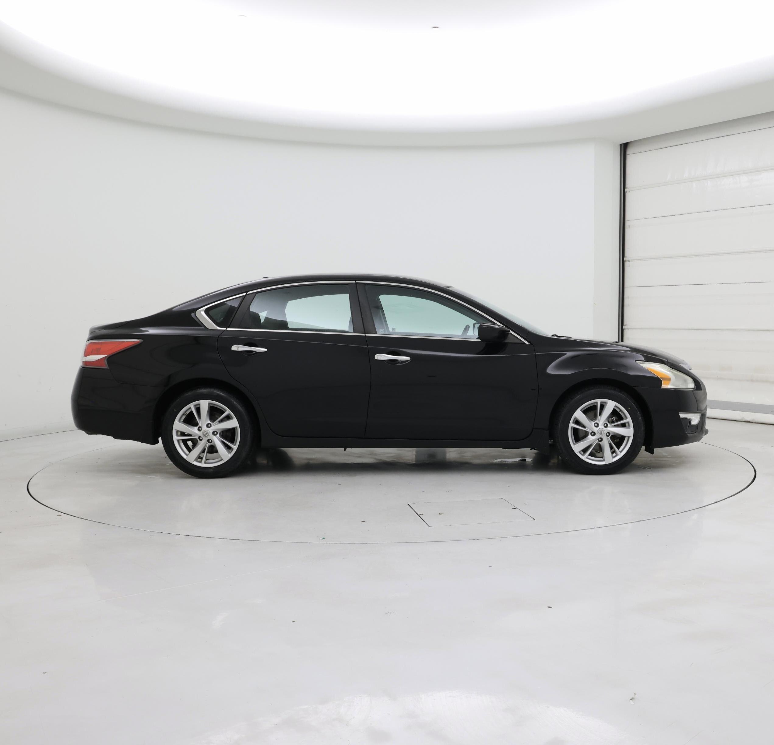 Thumbnail: 2015 Nissan Altima - 7