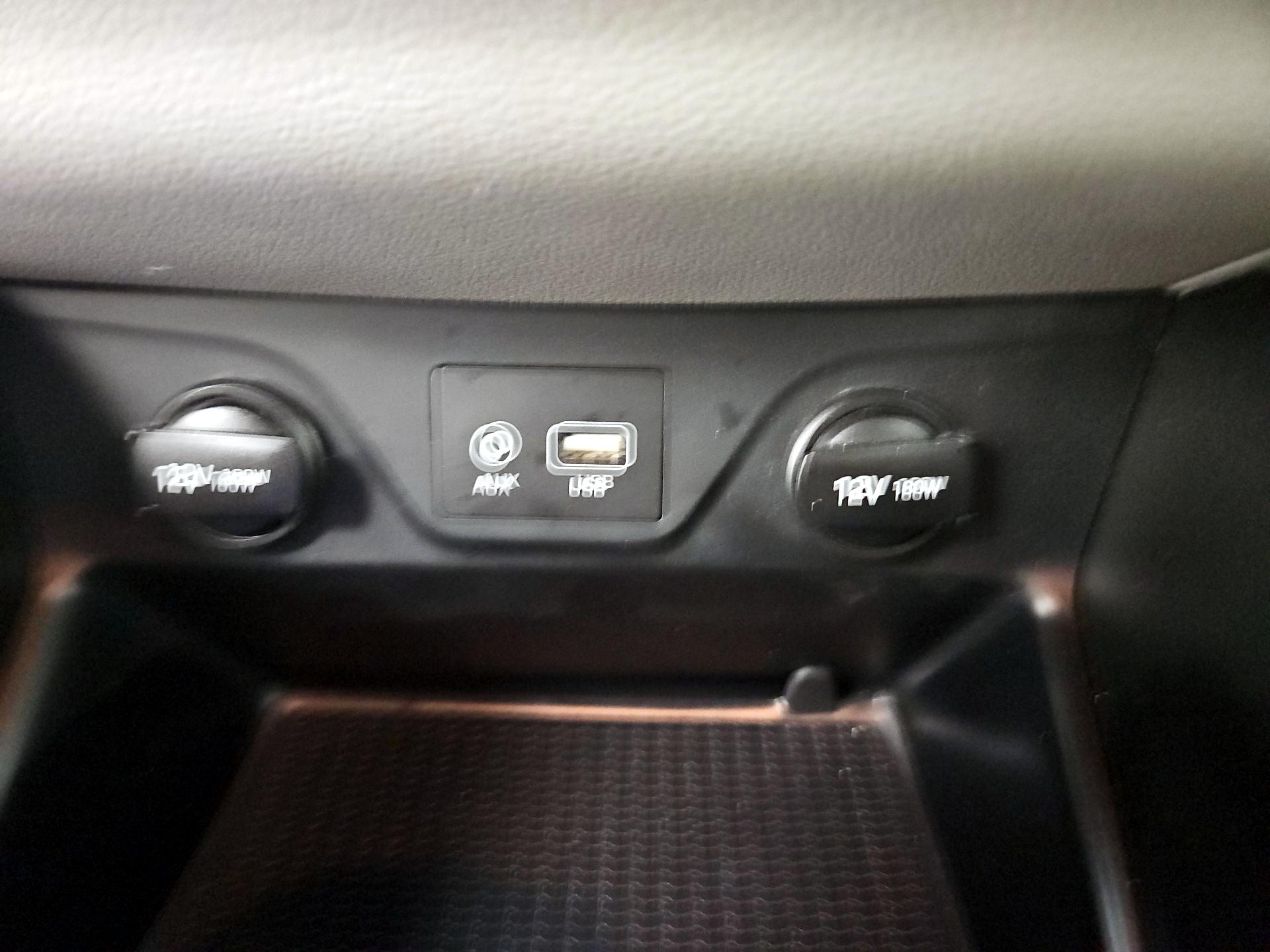 Thumbnail: 2019 Hyundai Tucson - 18