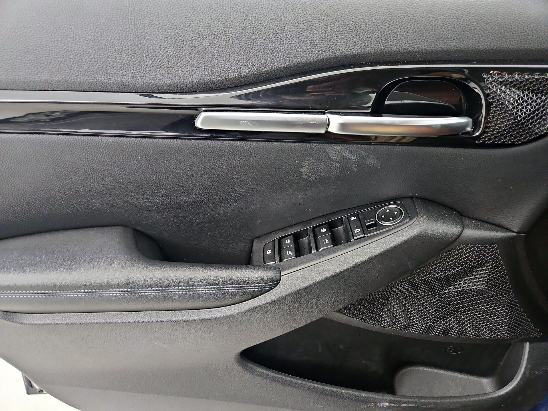 Thumbnail: 2021 Kia Seltos - 12