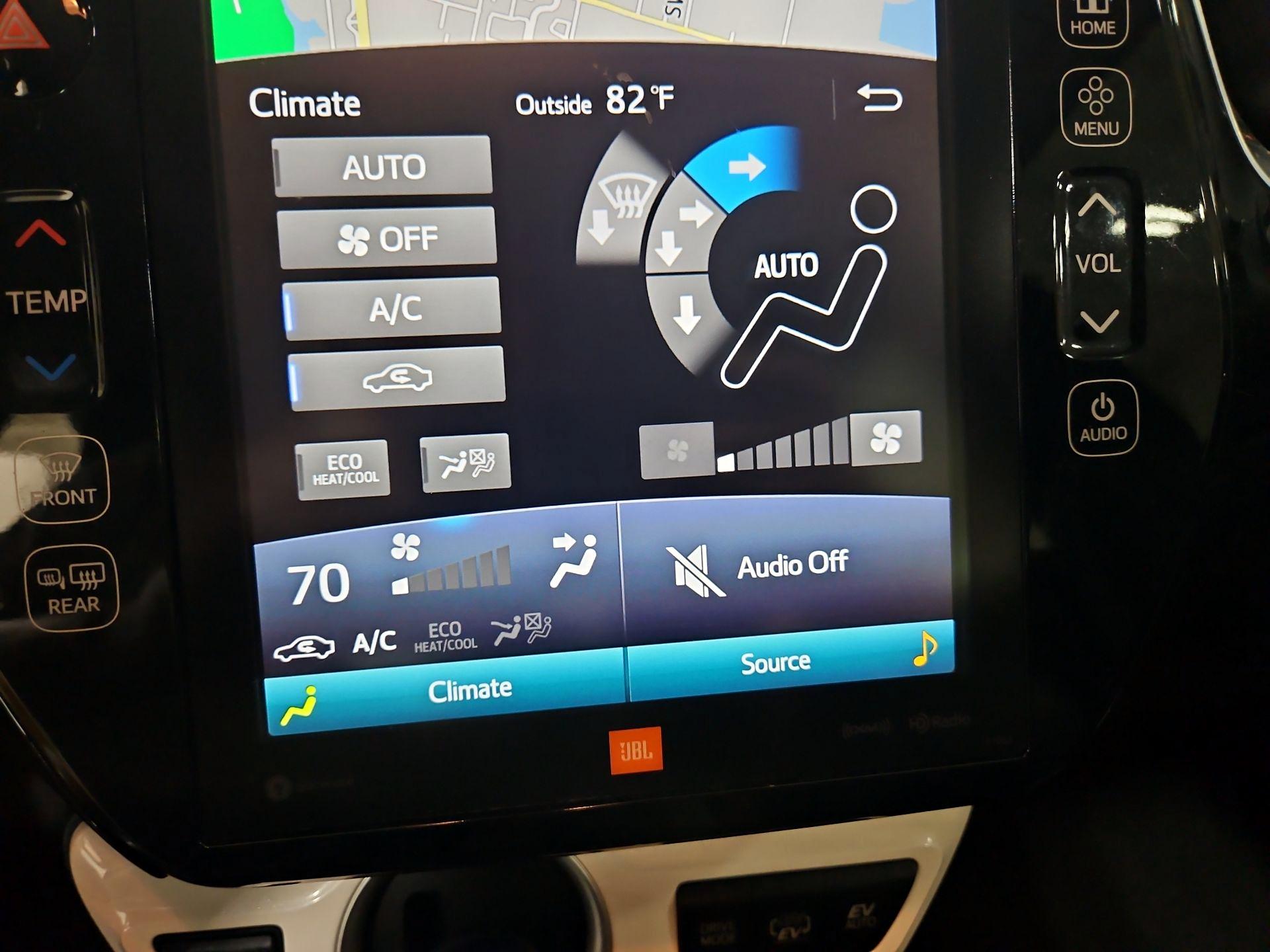 Thumbnail: 2017 Toyota Prius Prime - 17