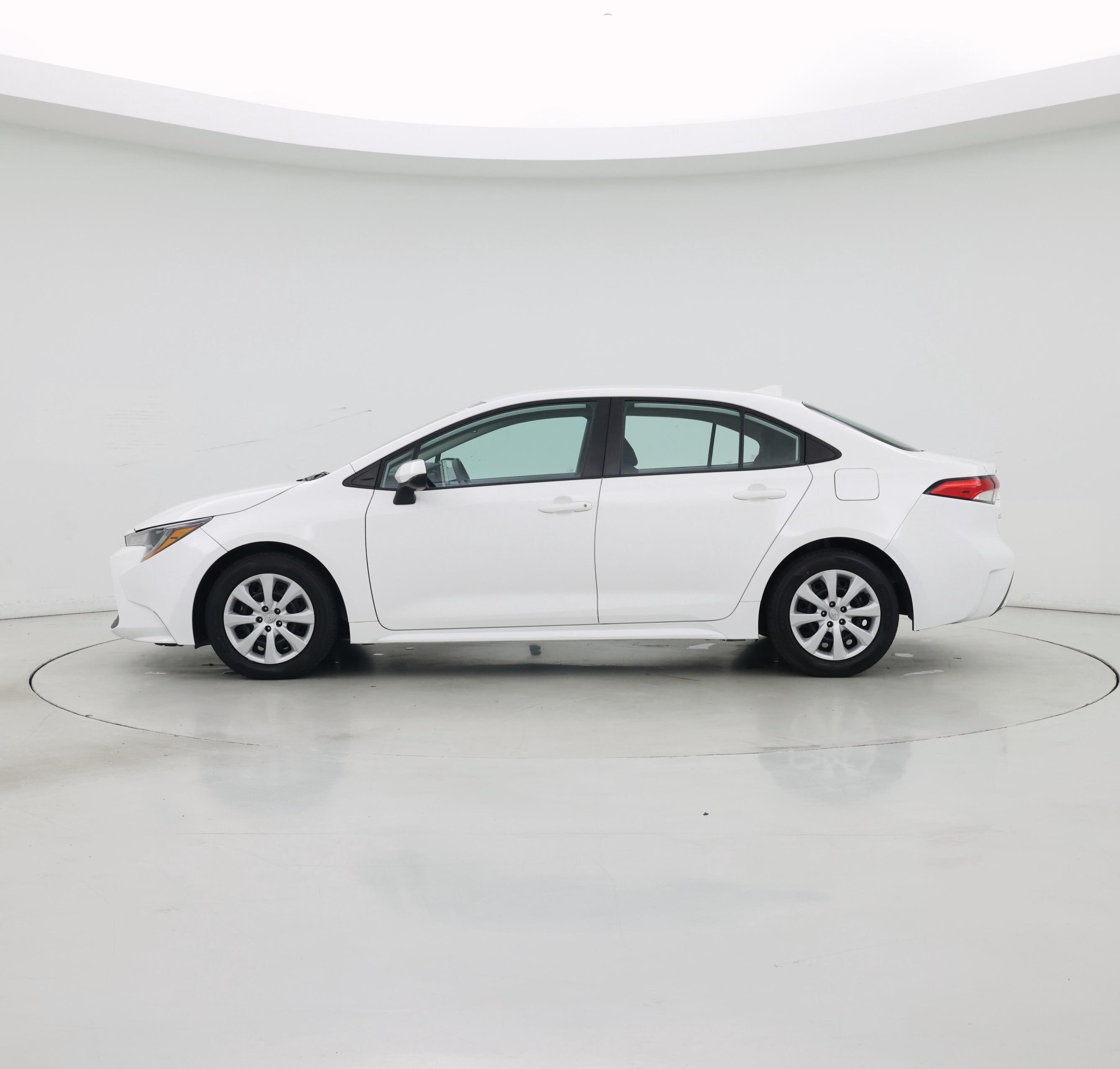 Thumbnail: 2021 Toyota Corolla - 3