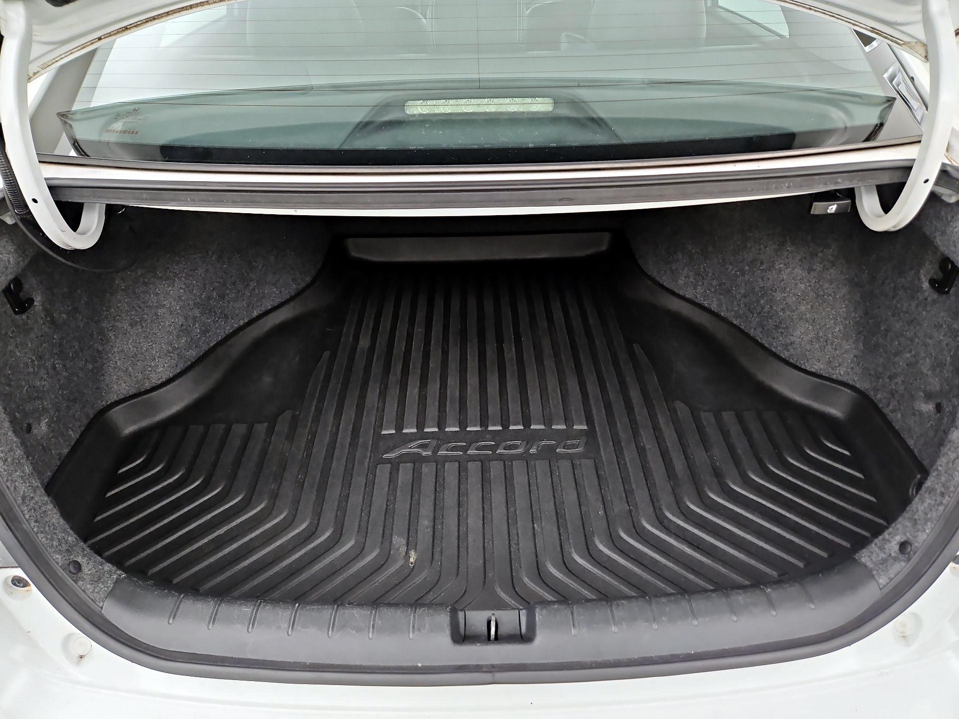 Thumbnail: 2014 Honda Accord - 20