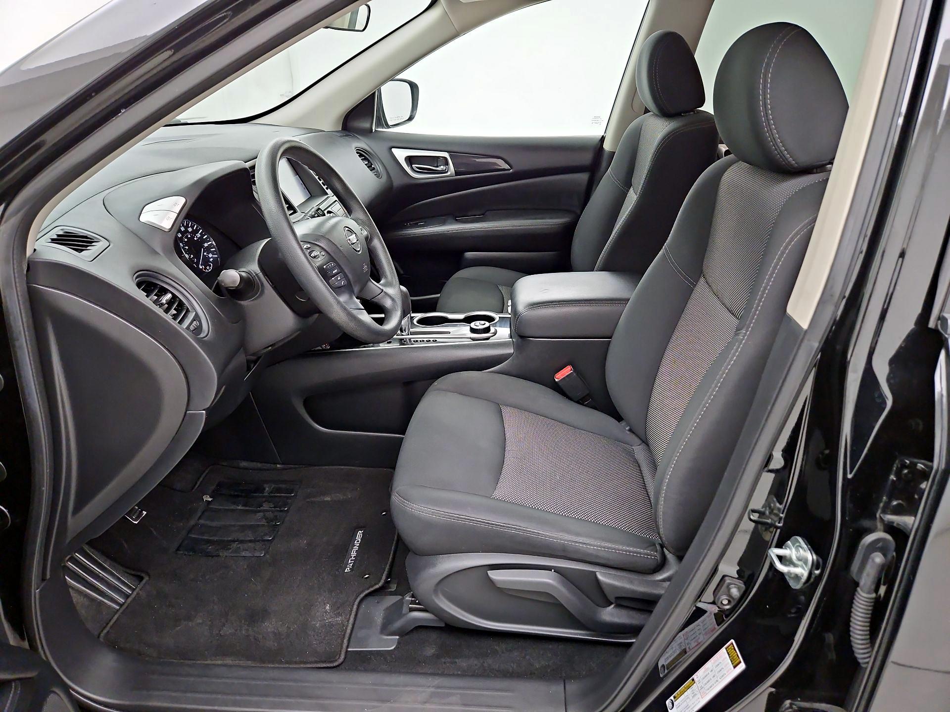 Thumbnail: 2019 Nissan Pathfinder - 11