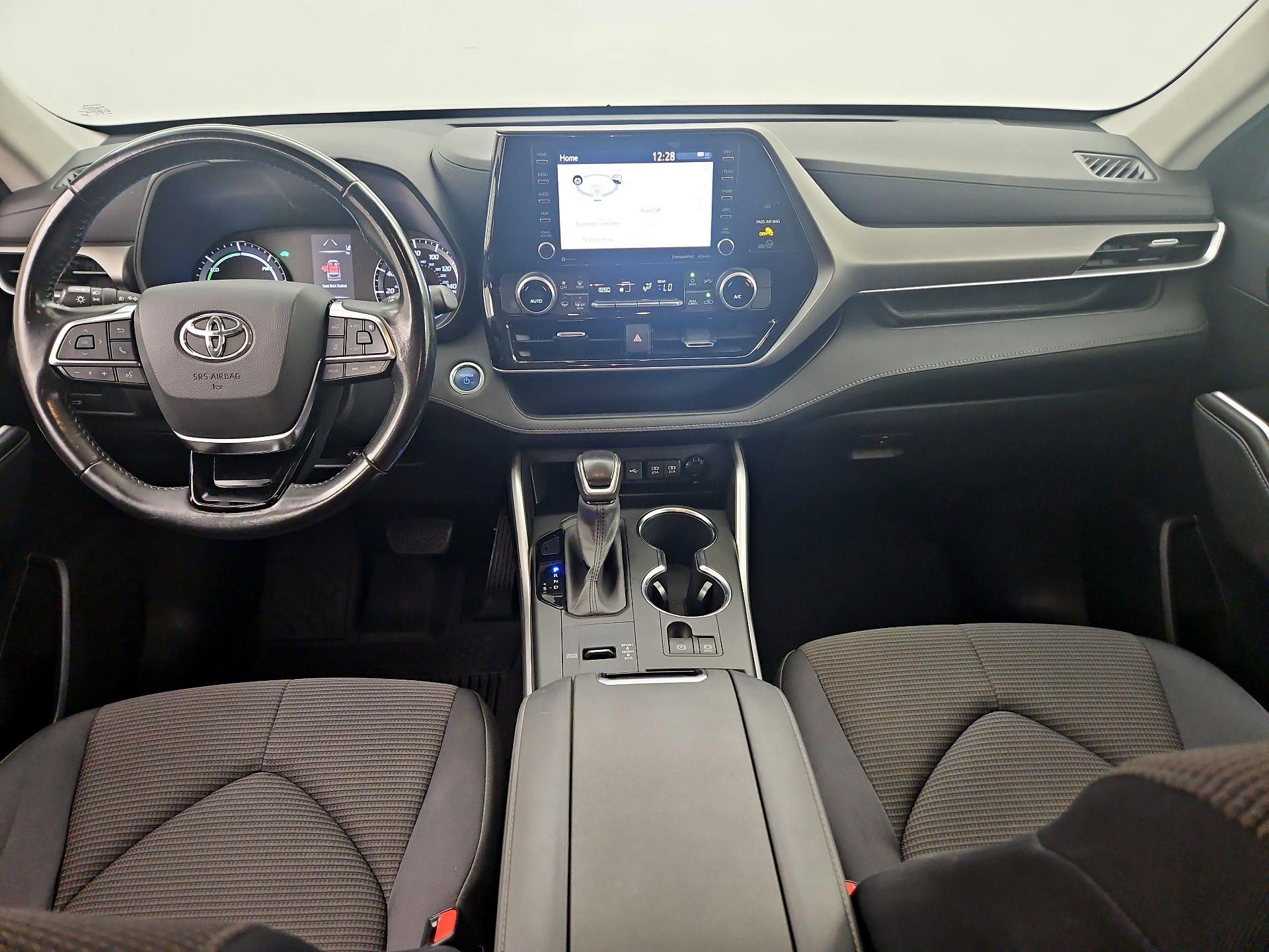 Thumbnail: 2021 Toyota Highlander - 9