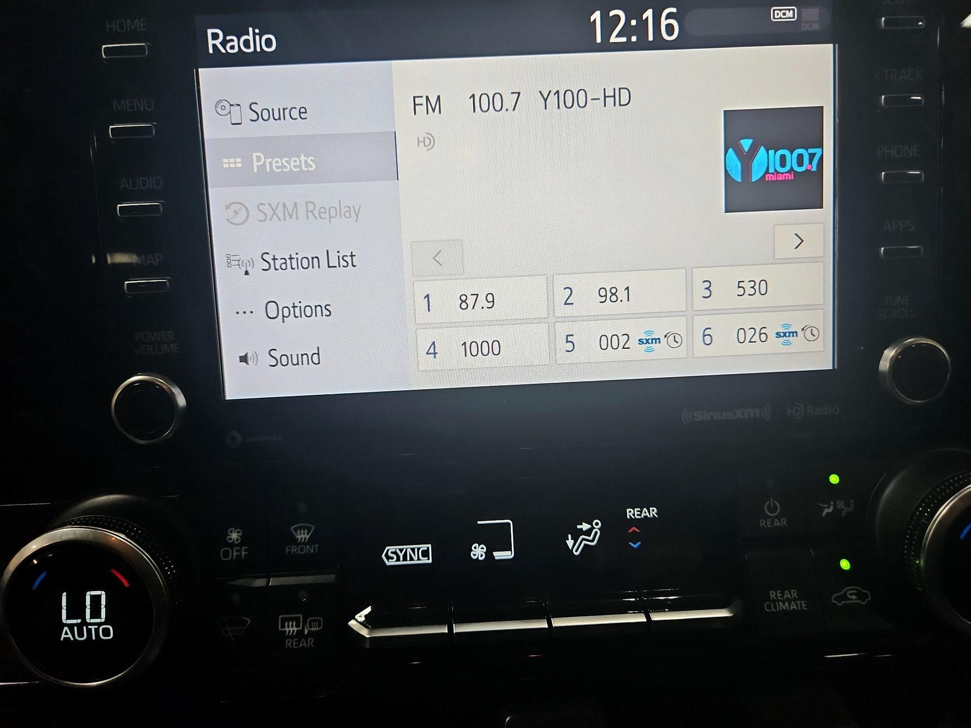 Thumbnail: 2021 Toyota Highlander - 14