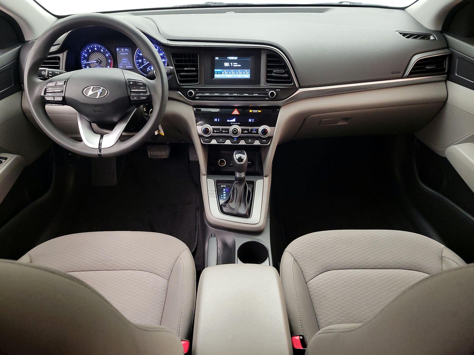 Thumbnail: 2020 Hyundai Elantra - 9