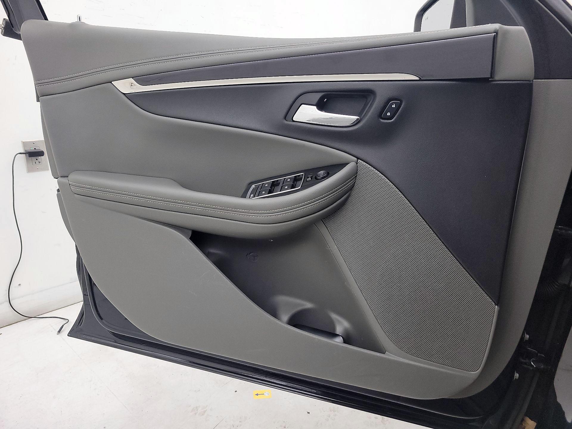 Thumbnail: 2016 Chevrolet Impala - 12