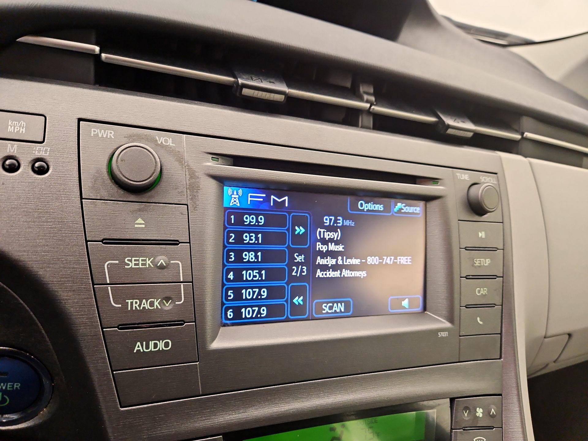 Thumbnail: 2015 Toyota Prius - 15