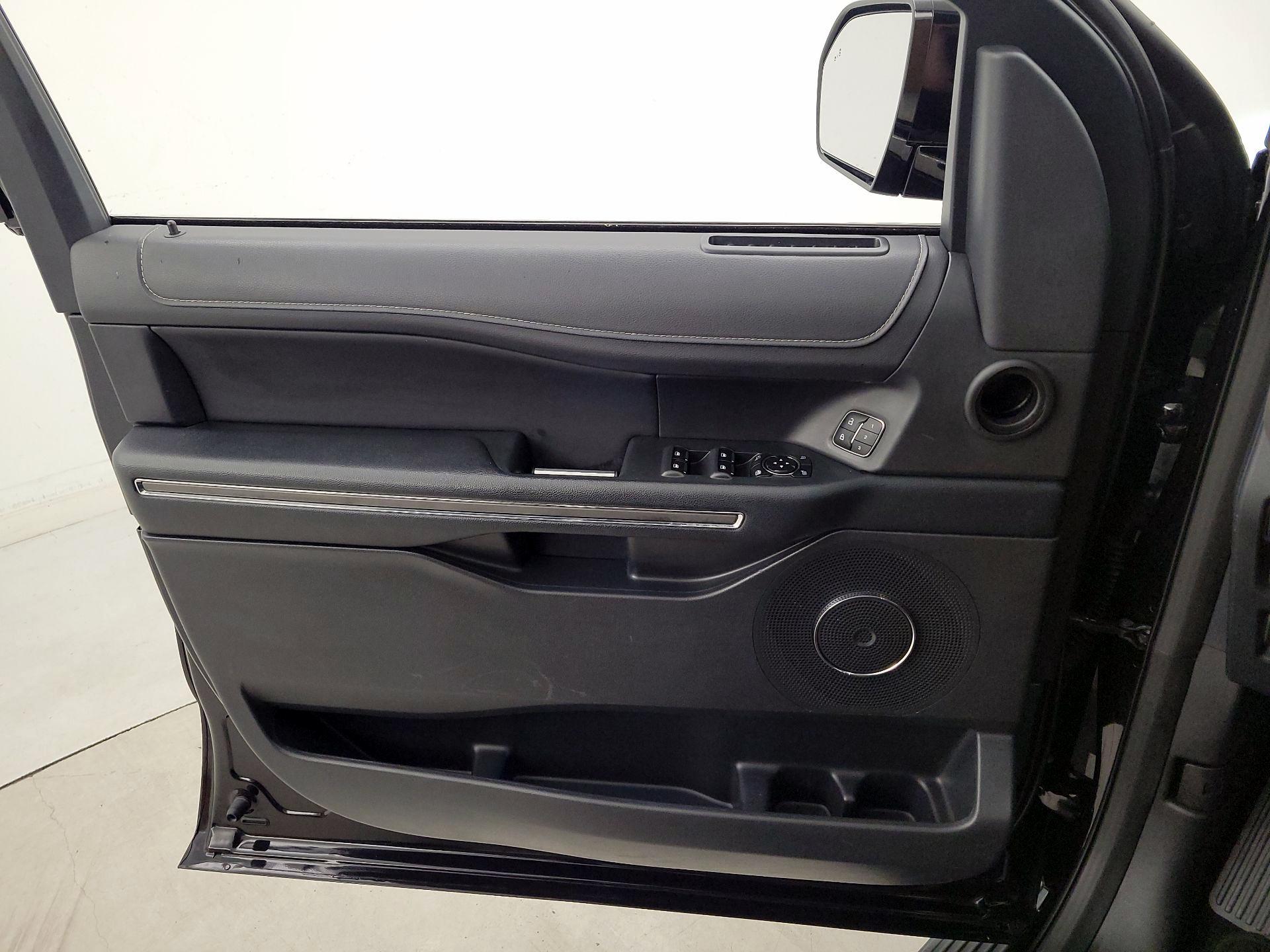 Thumbnail: 2024 Ford Expedition - 12