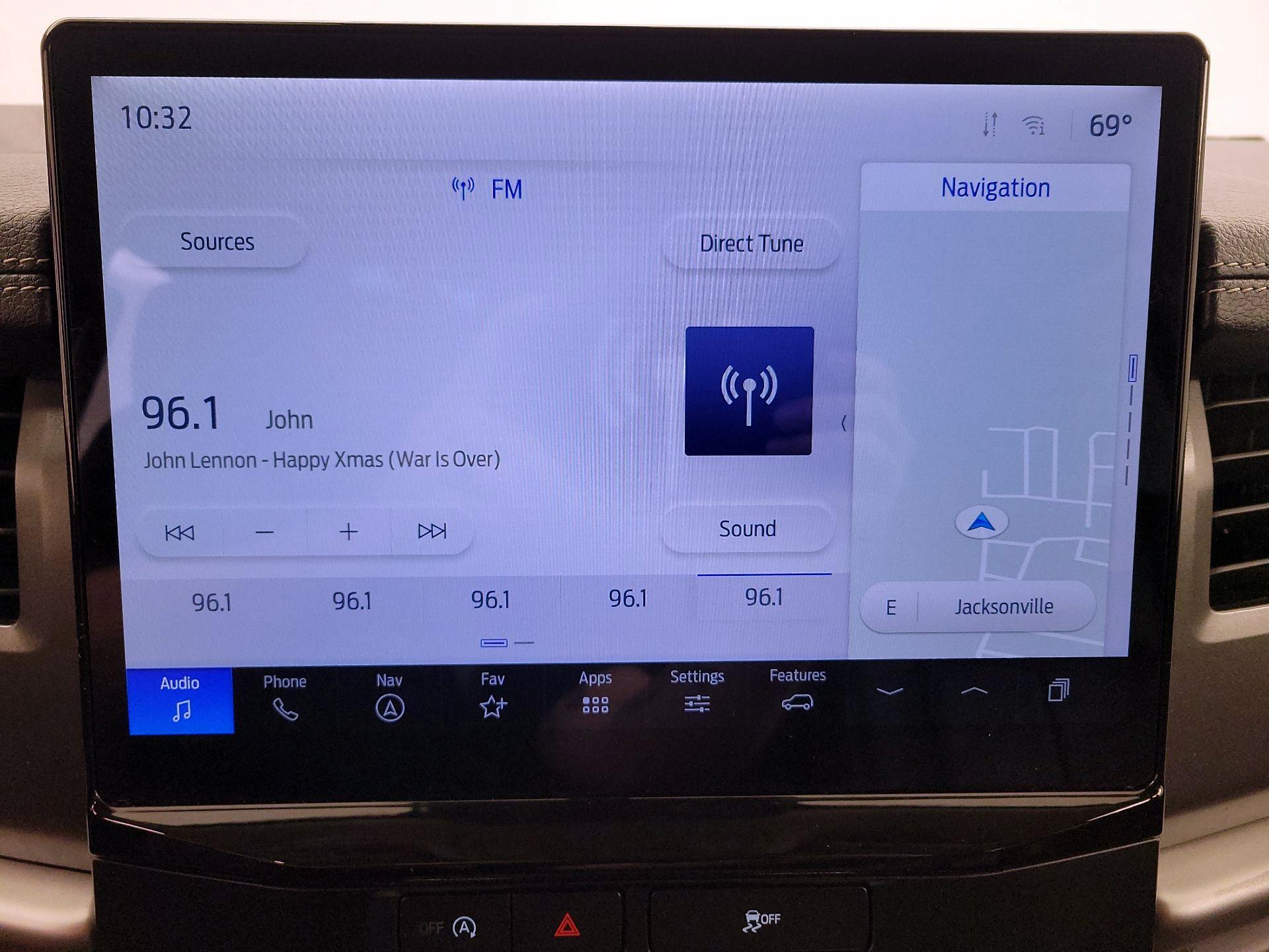 Thumbnail: 2024 Ford Expedition - 16