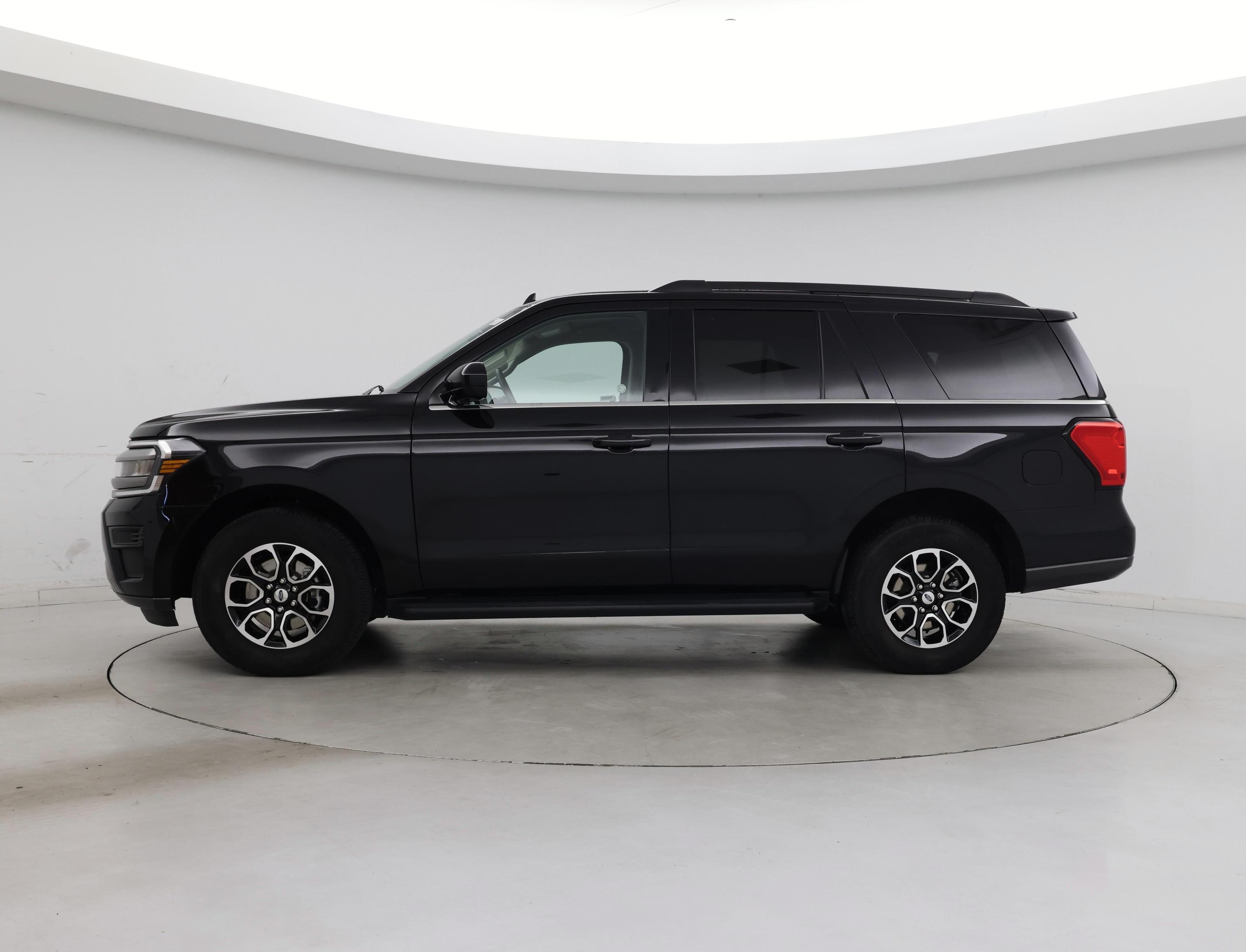 Thumbnail: 2024 Ford Expedition - 3