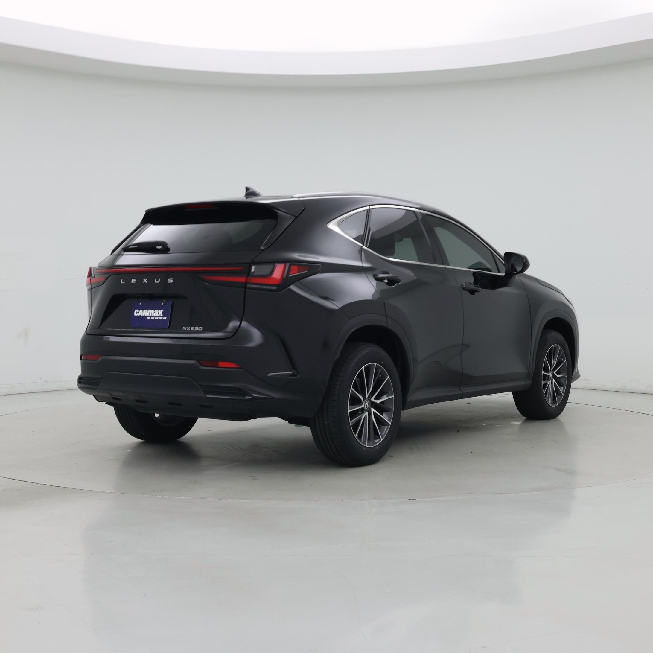 Thumbnail: 2022 Lexus NX - 8