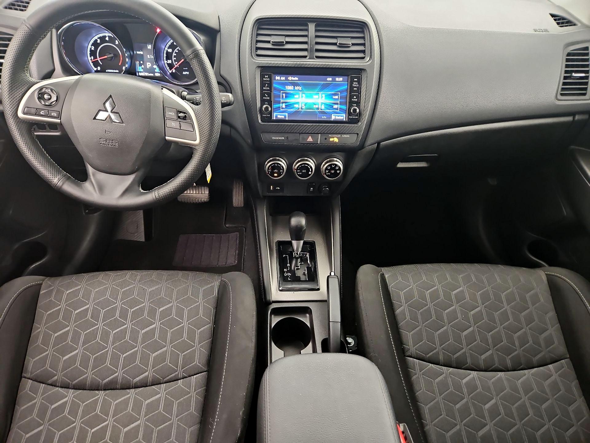 Thumbnail: 2021 Mitsubishi Outlander Sport - 9