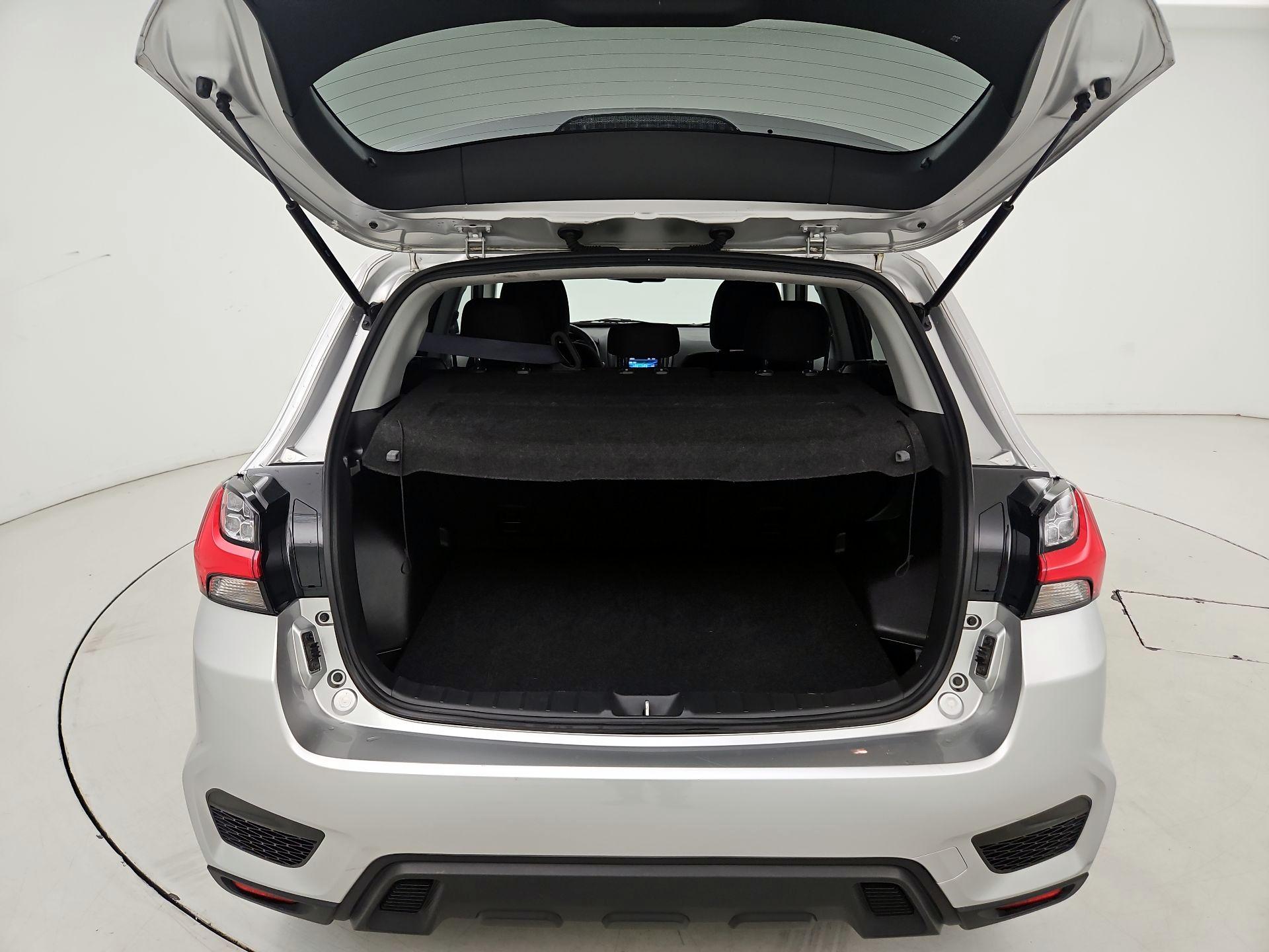 Thumbnail: 2021 Mitsubishi Outlander Sport - 20