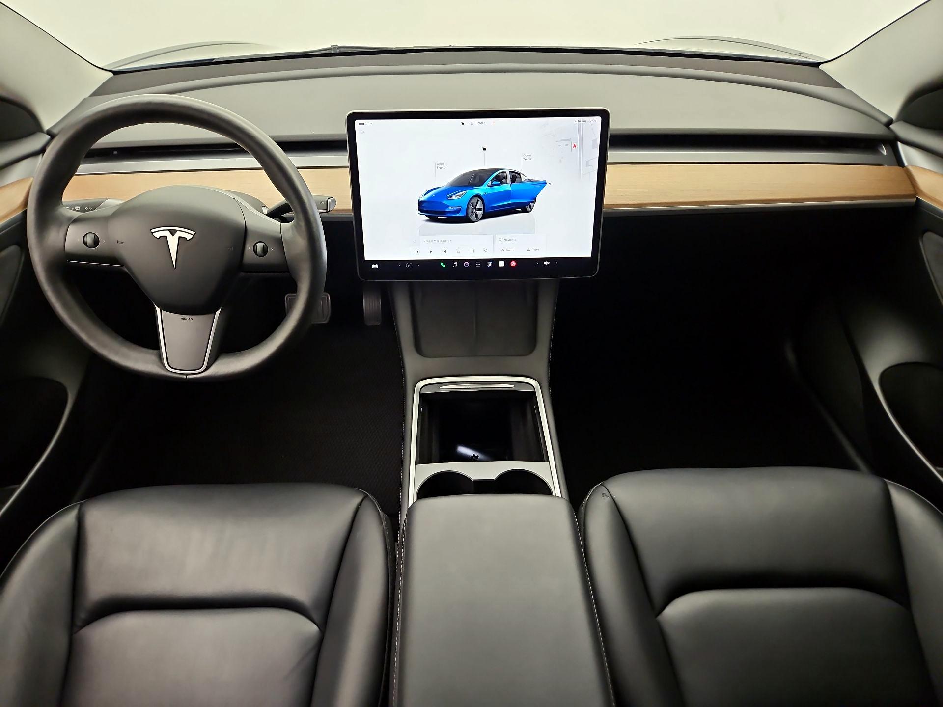 Thumbnail: 2022 Tesla Model 3 - 9