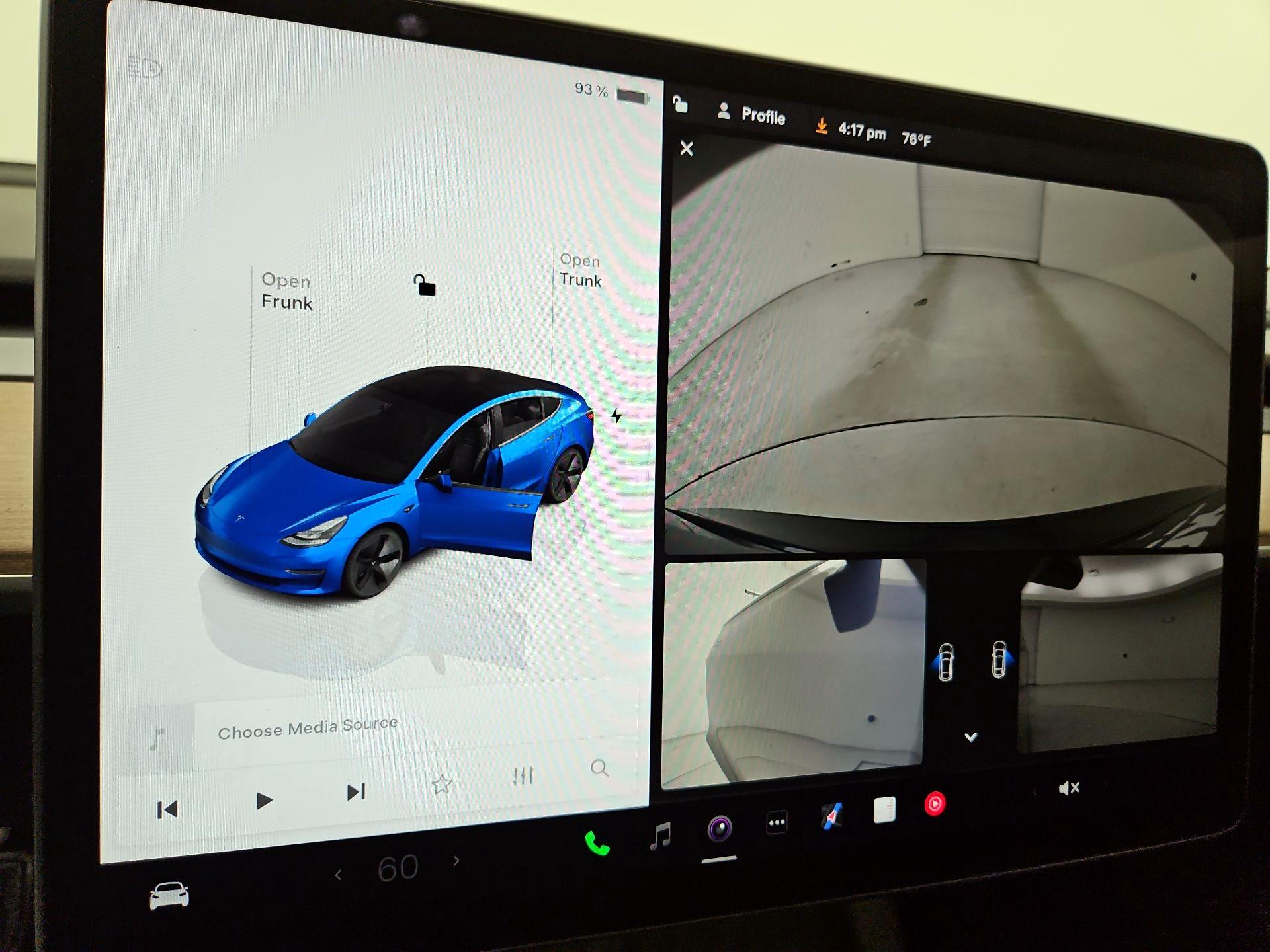 Thumbnail: 2022 Tesla Model 3 - 14