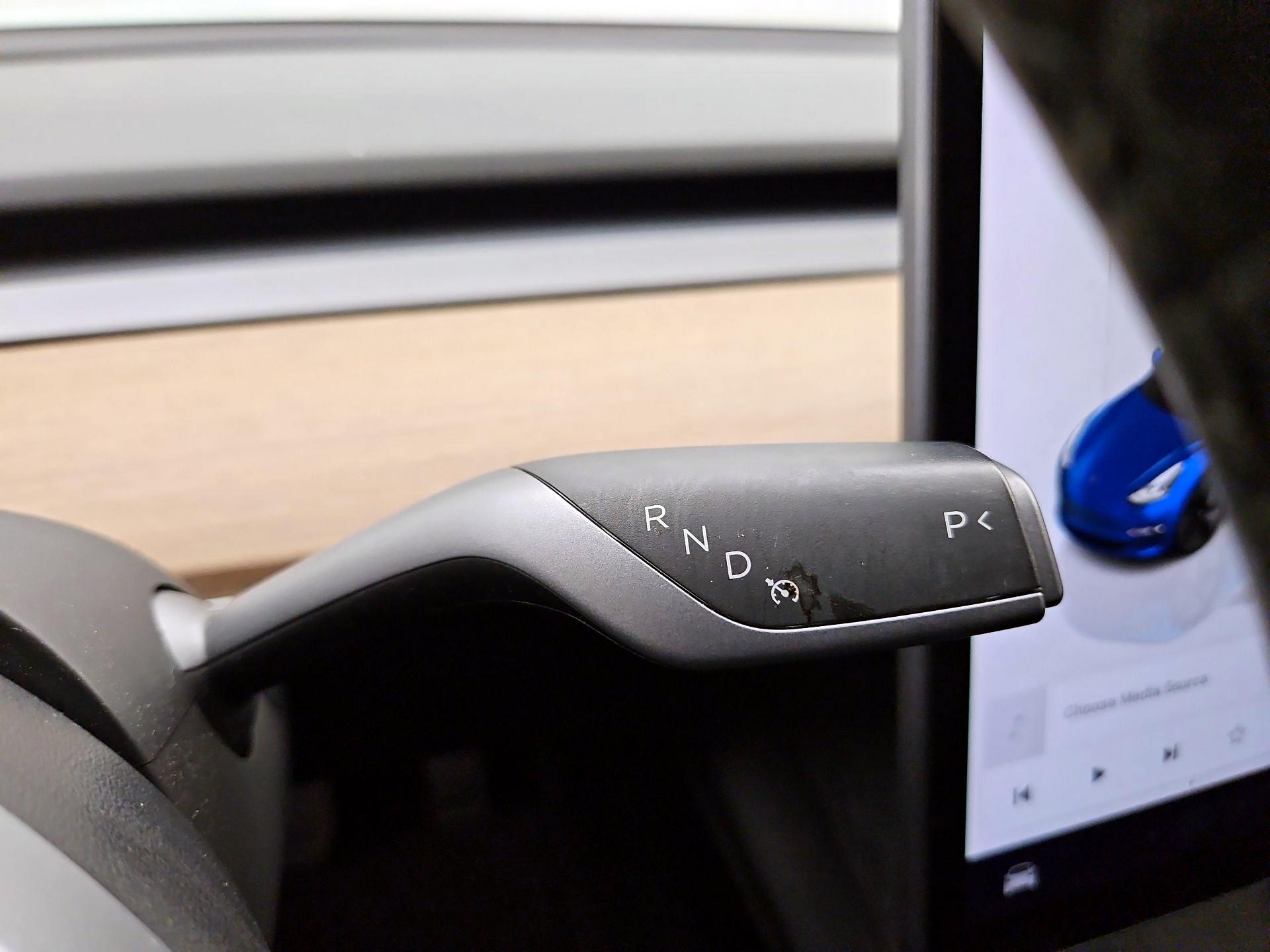 Thumbnail: 2022 Tesla Model 3 - 17