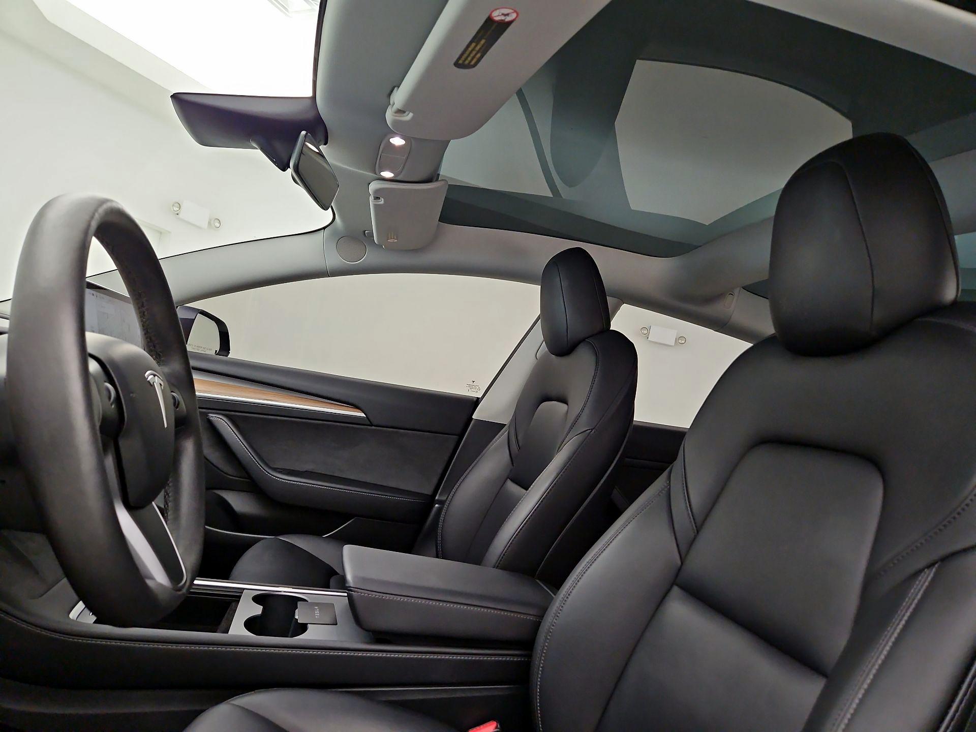 Thumbnail: 2022 Tesla Model 3 - 18