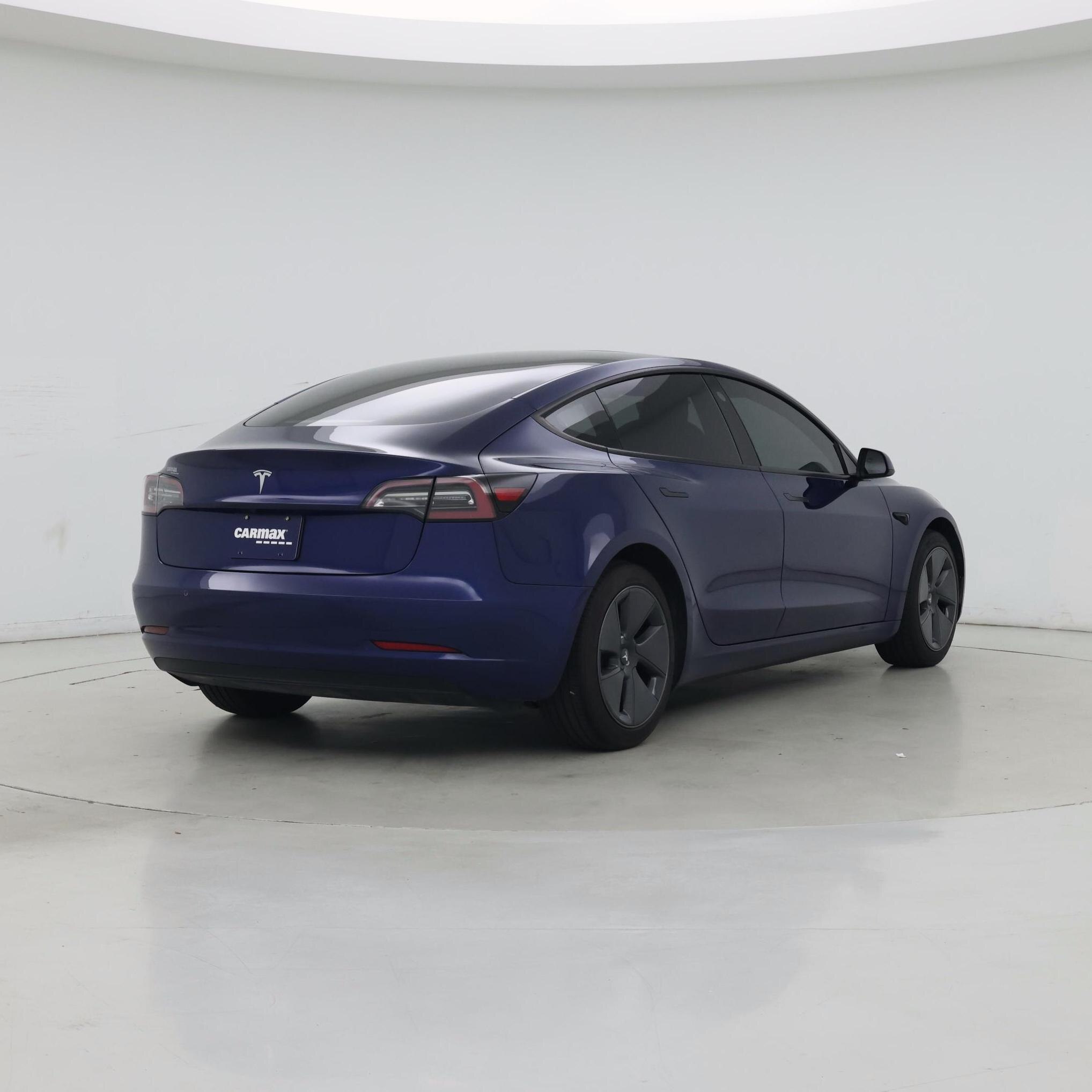 Thumbnail: 2022 Tesla Model 3 - 8