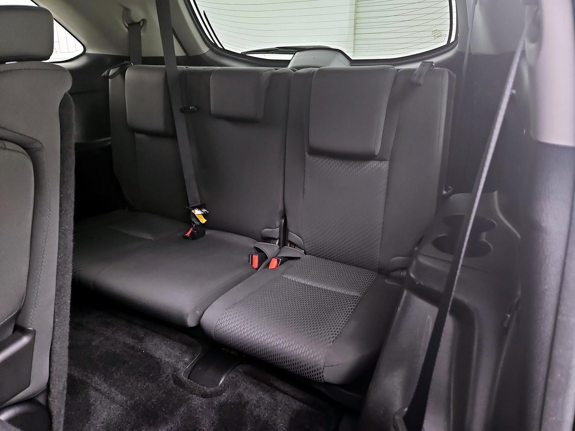 Thumbnail: 2016 Toyota Highlander - 20