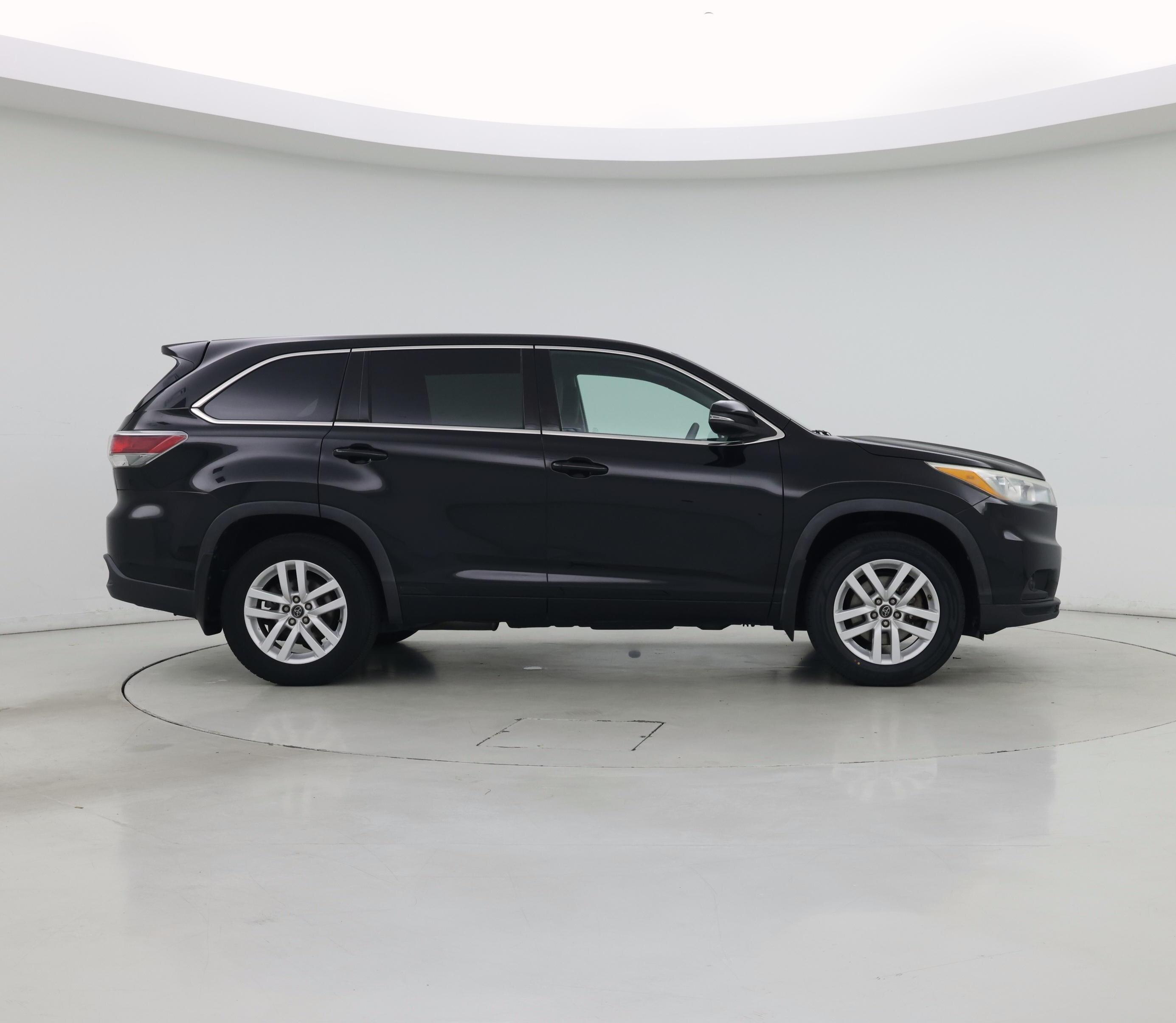 Thumbnail: 2016 Toyota Highlander - 7