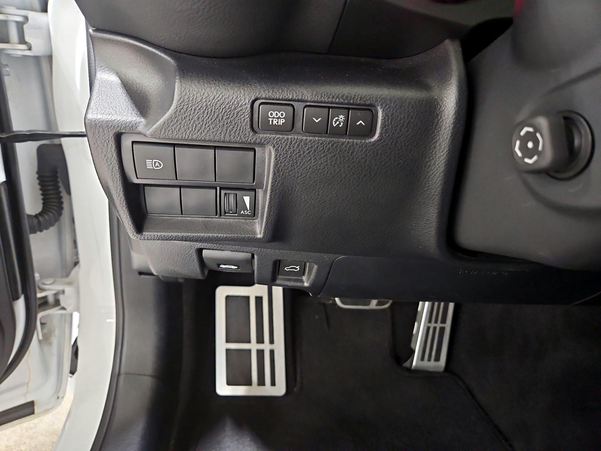 Thumbnail: 2023 Lexus IS - 13