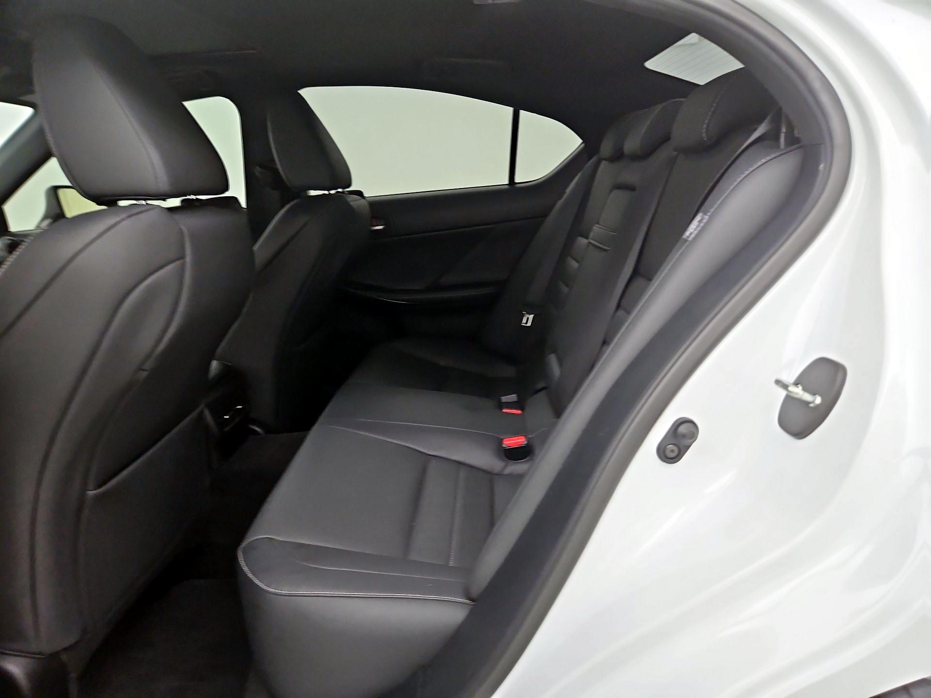 Thumbnail: 2023 Lexus IS - 20