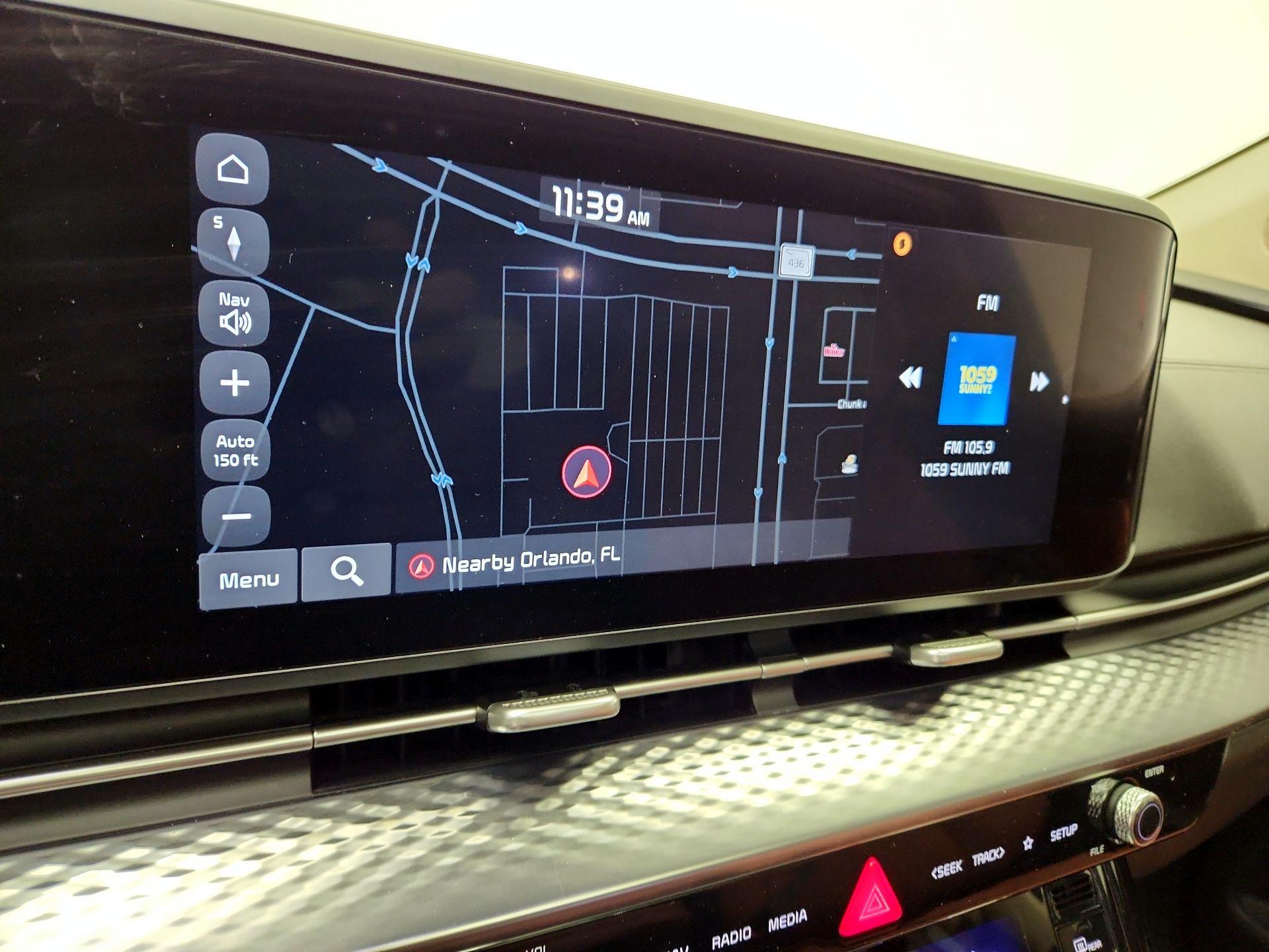 Thumbnail: 2023 Kia Carnival - 14