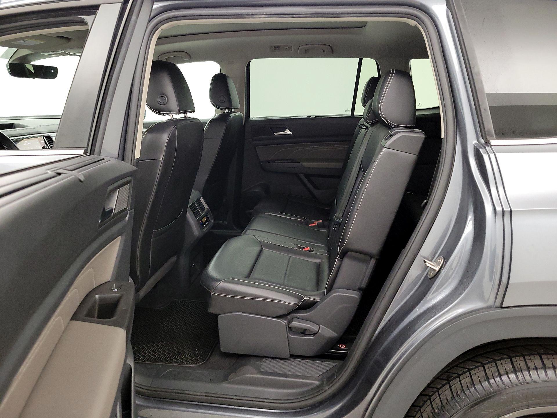 Thumbnail: 2022 Volkswagen Atlas - 20