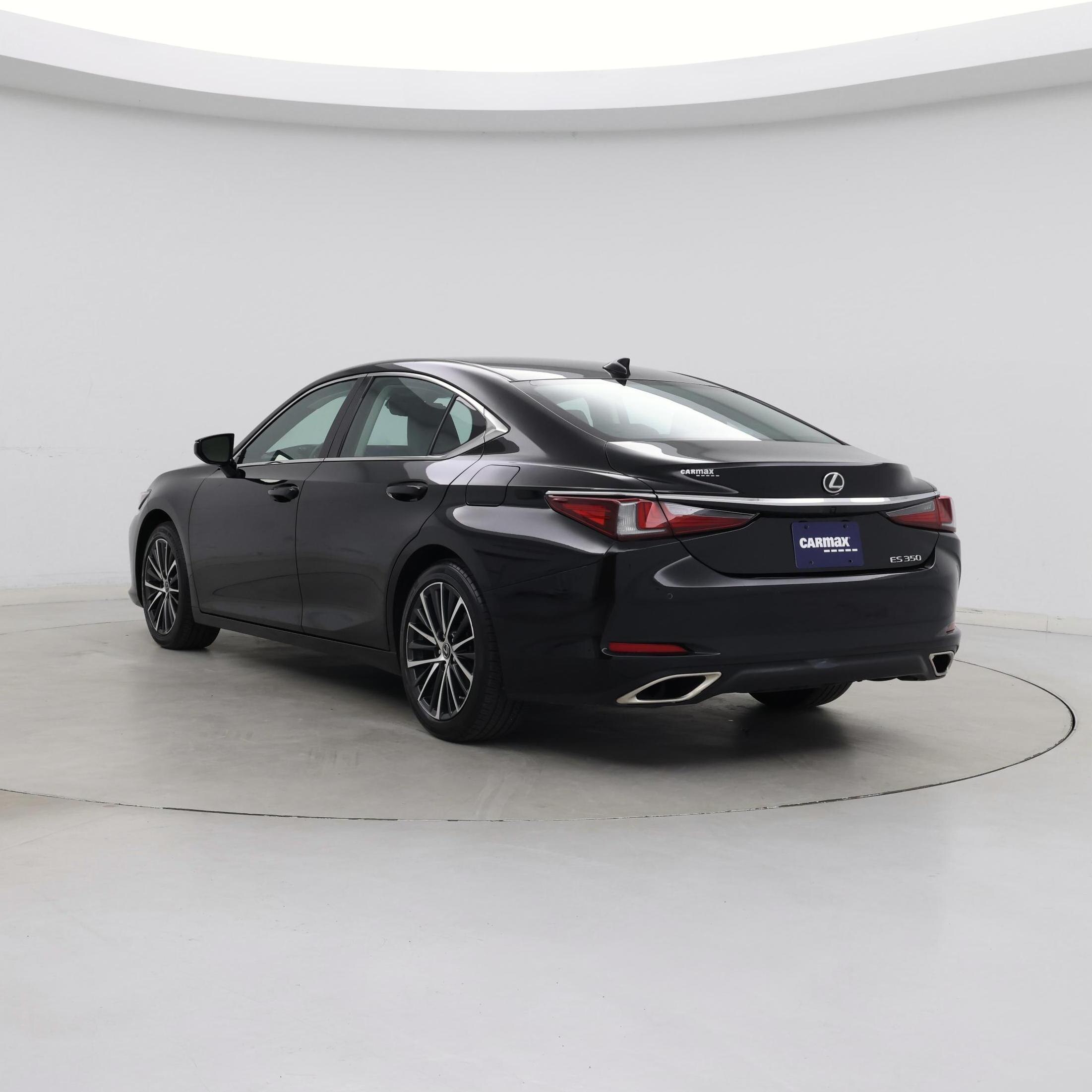 Thumbnail: 2024 Lexus ES - 2