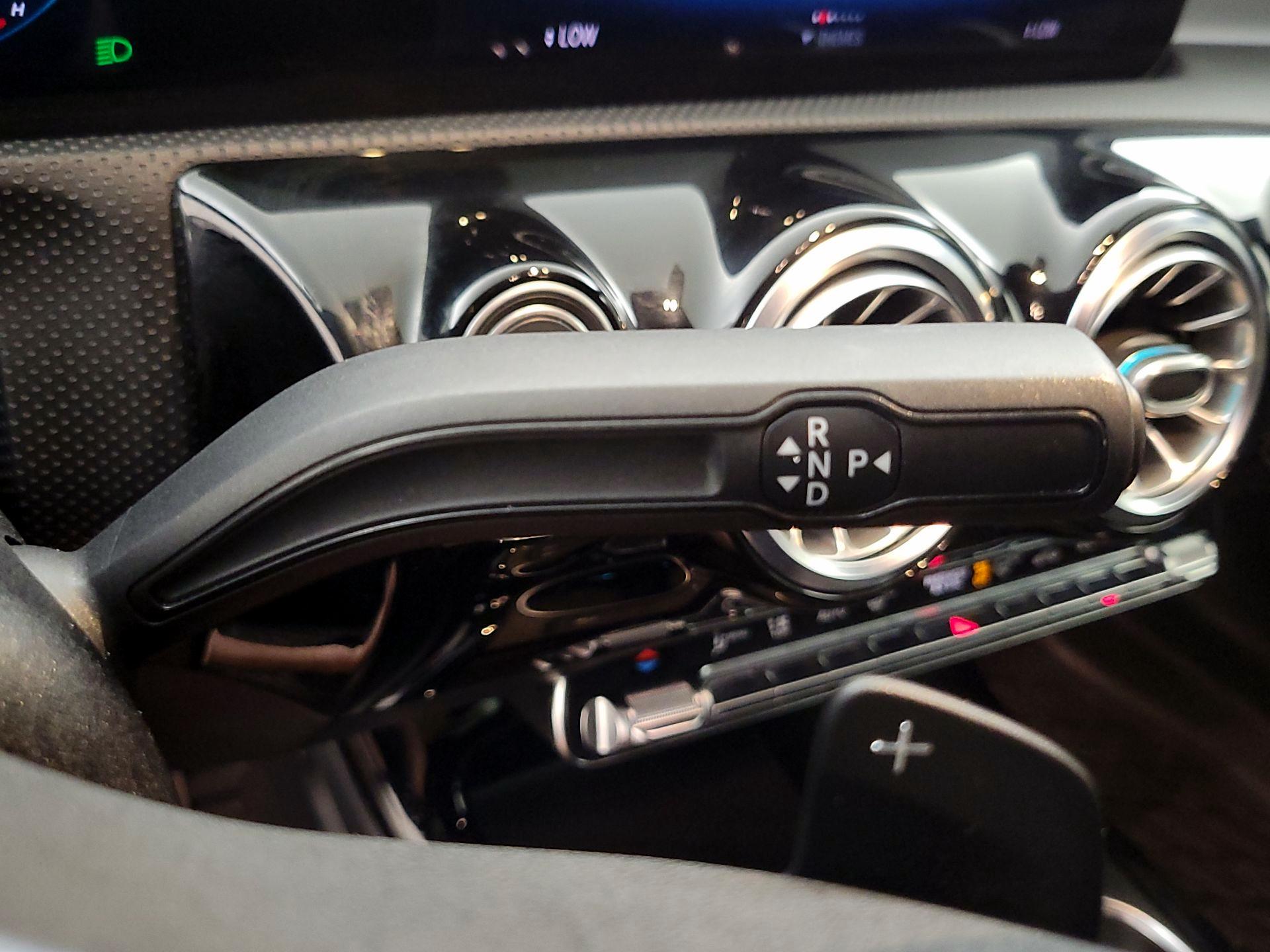 Thumbnail: 2021 Mercedes-Benz CLA - 17