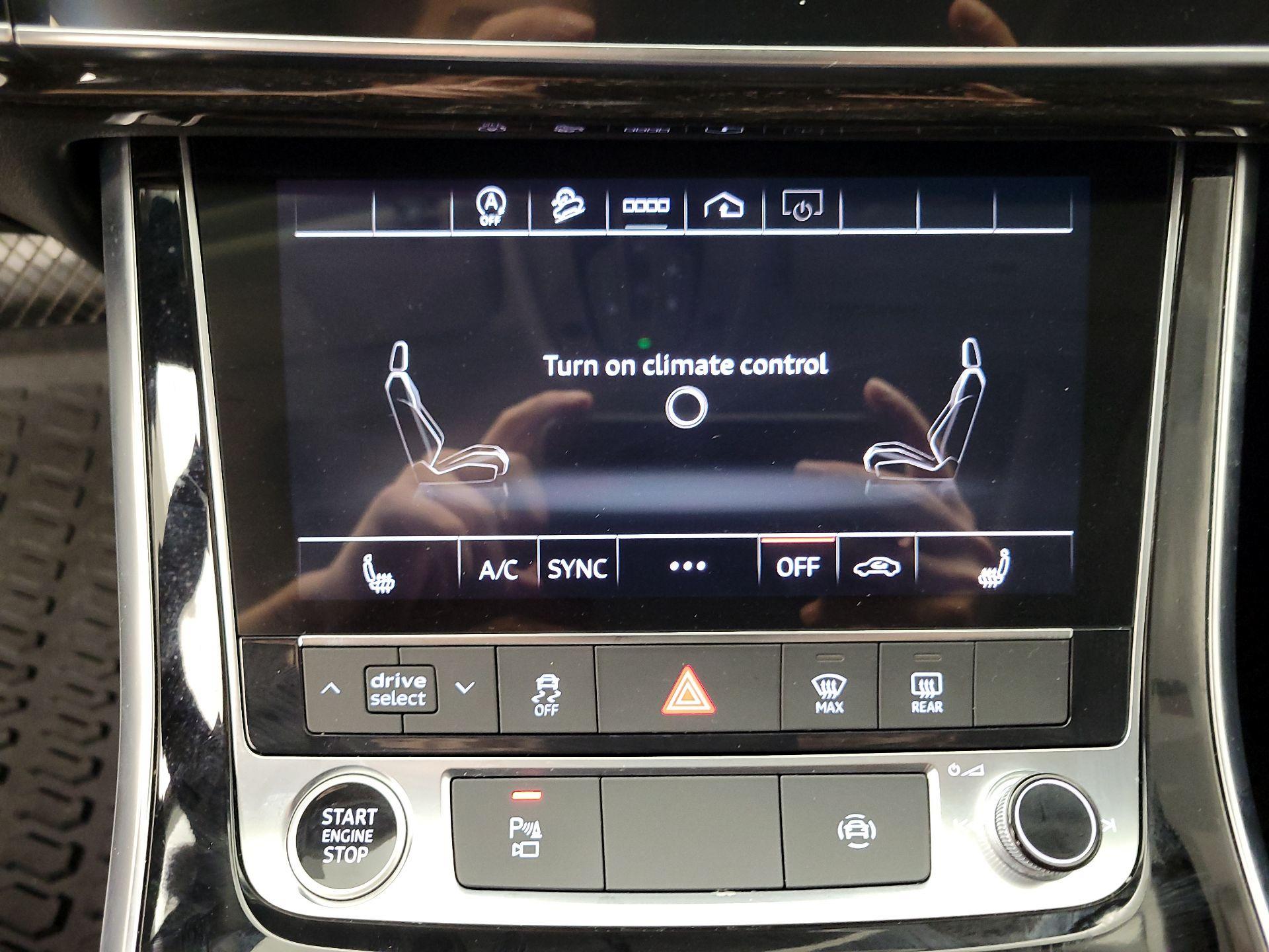 Thumbnail: 2023 Audi Q7 - 17