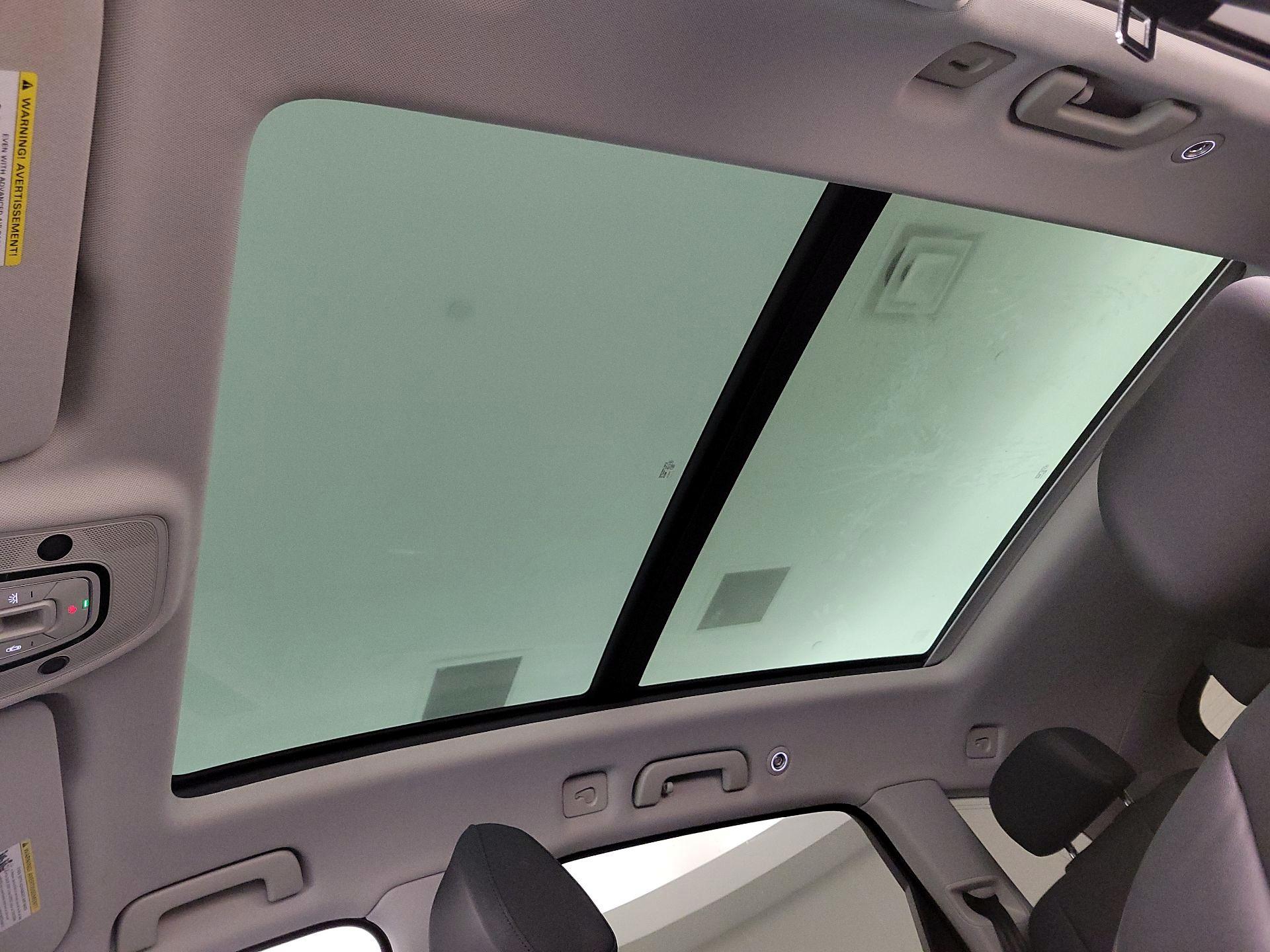 Thumbnail: 2023 Audi Q7 - 20