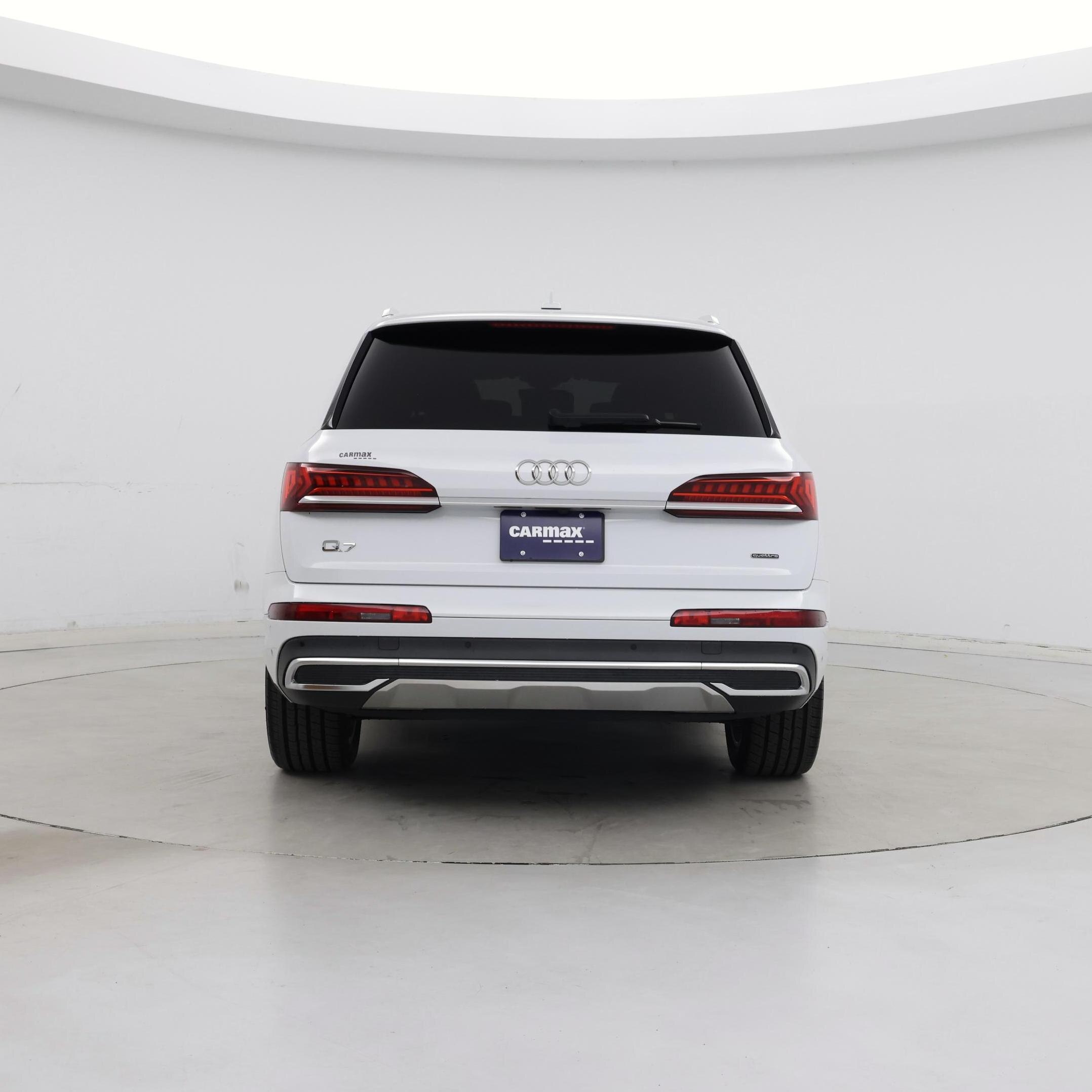 Thumbnail: 2023 Audi Q7 - 6